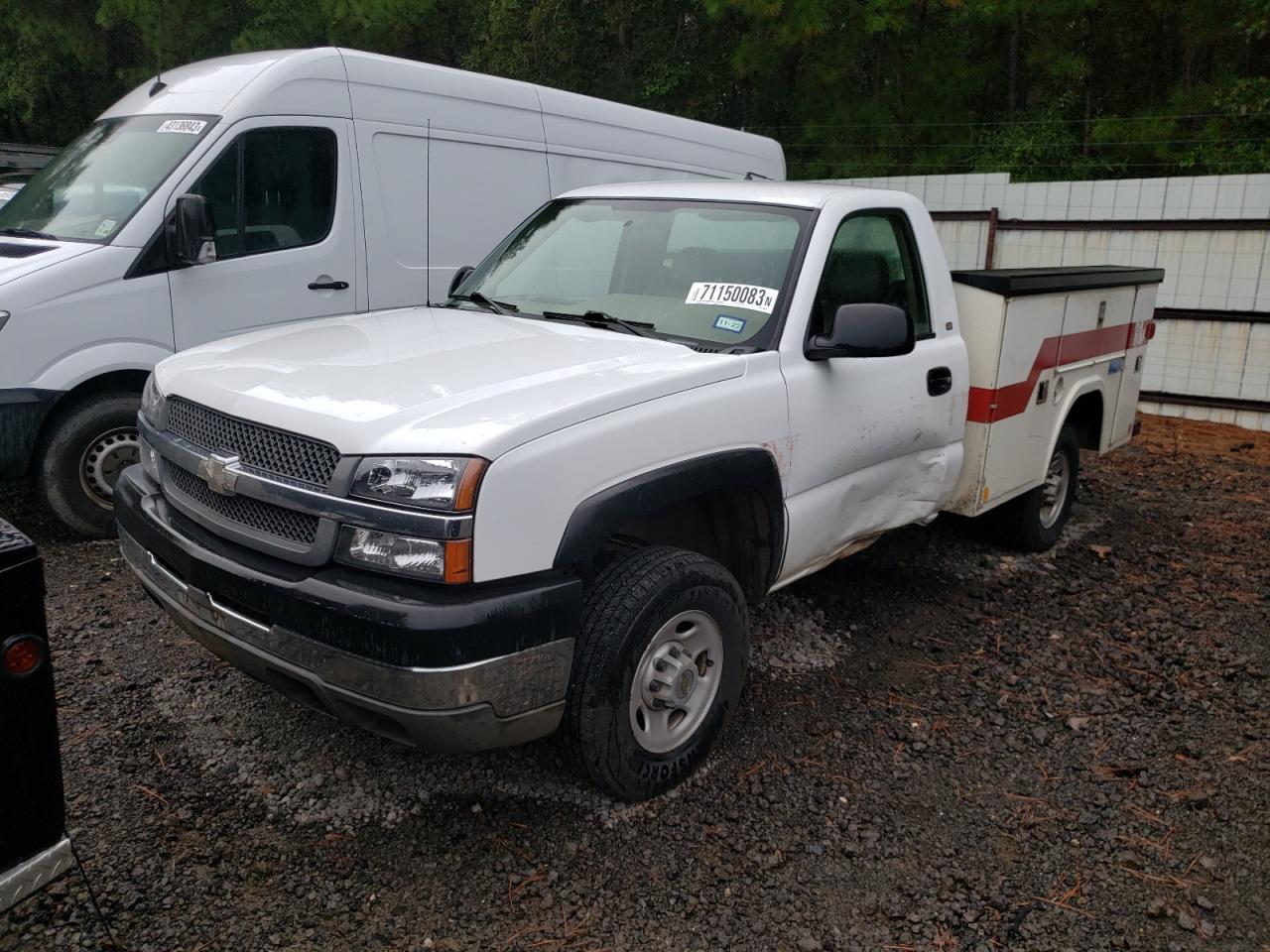 CHEVROLET SILVERADO 2004 1gbhc24u74e231025