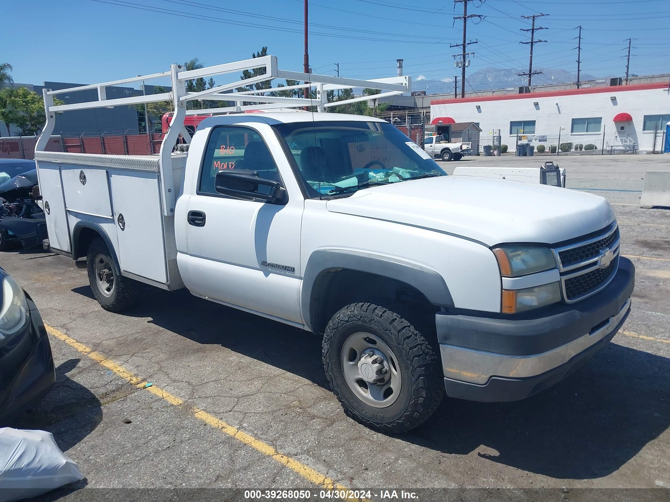 CHEVROLET SILVERADO 2006 1gbhc24u76e180189