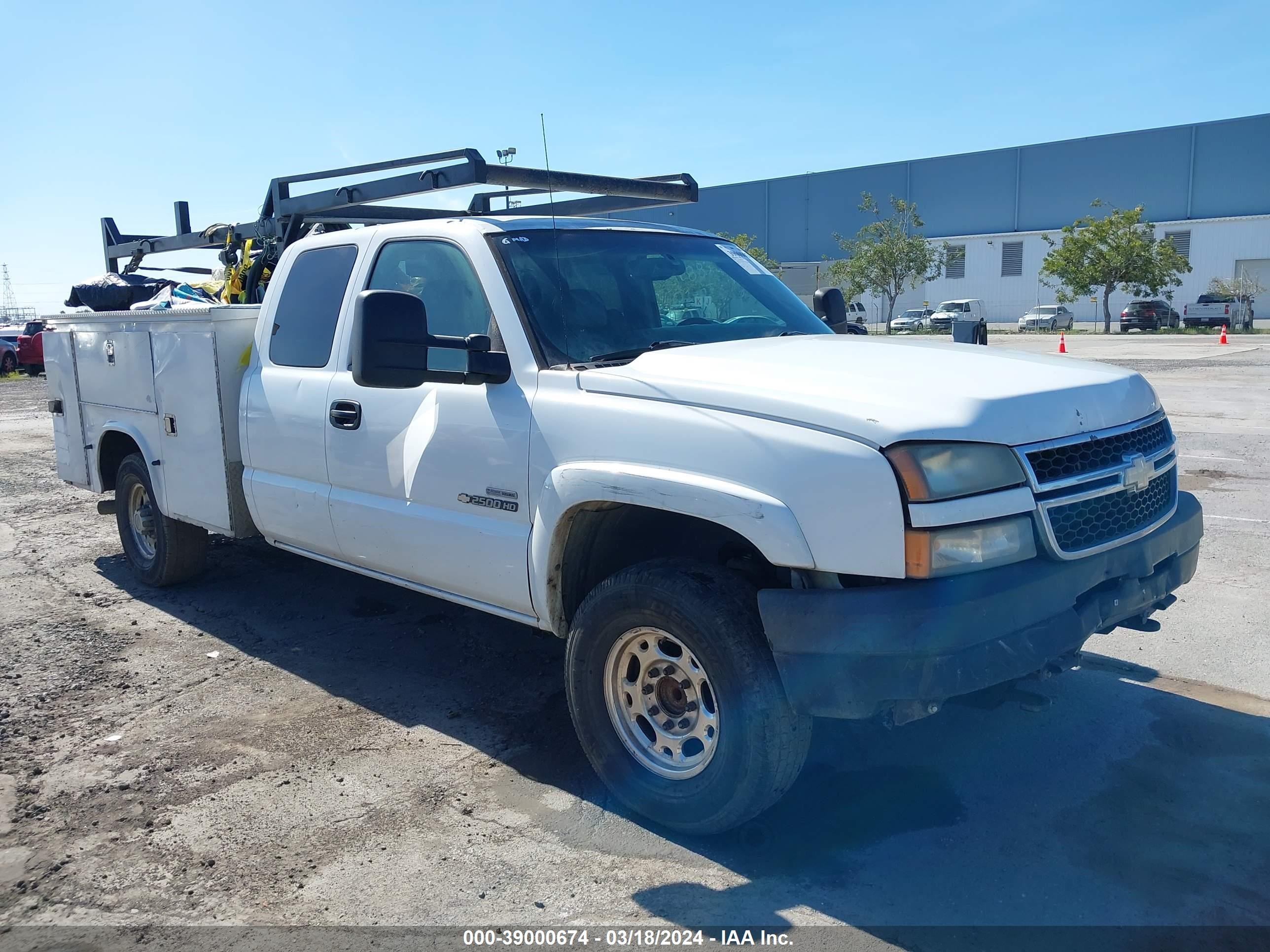 CHEVROLET SILVERADO 2006 1gbhc29d66e164655