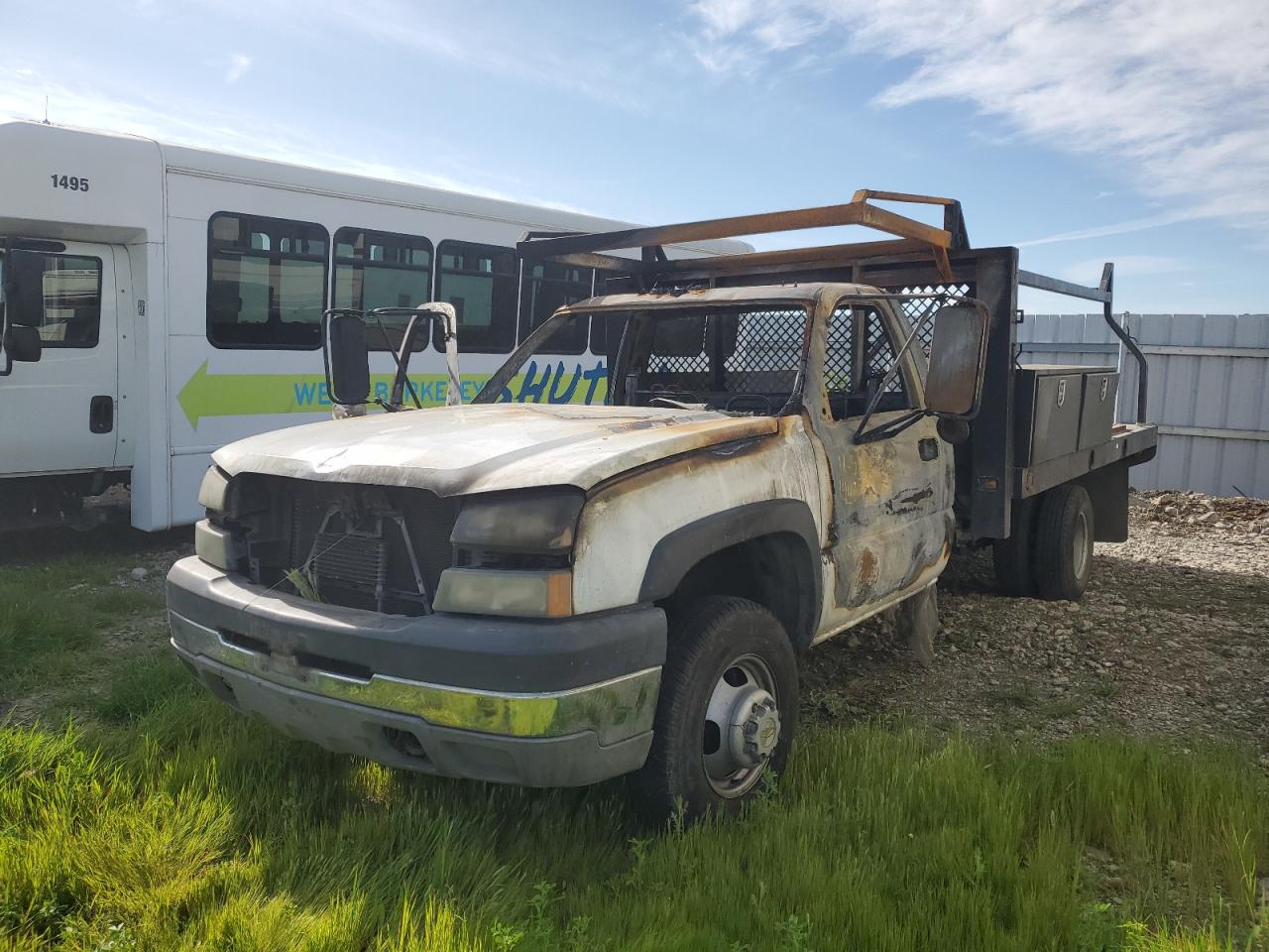 CHEVROLET SILVERADO 2003 1gbjc34103e206964