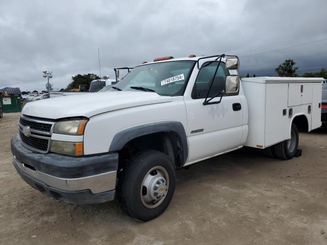 CHEVROLET SILVERADO 2006 1gbjc34u36e271807