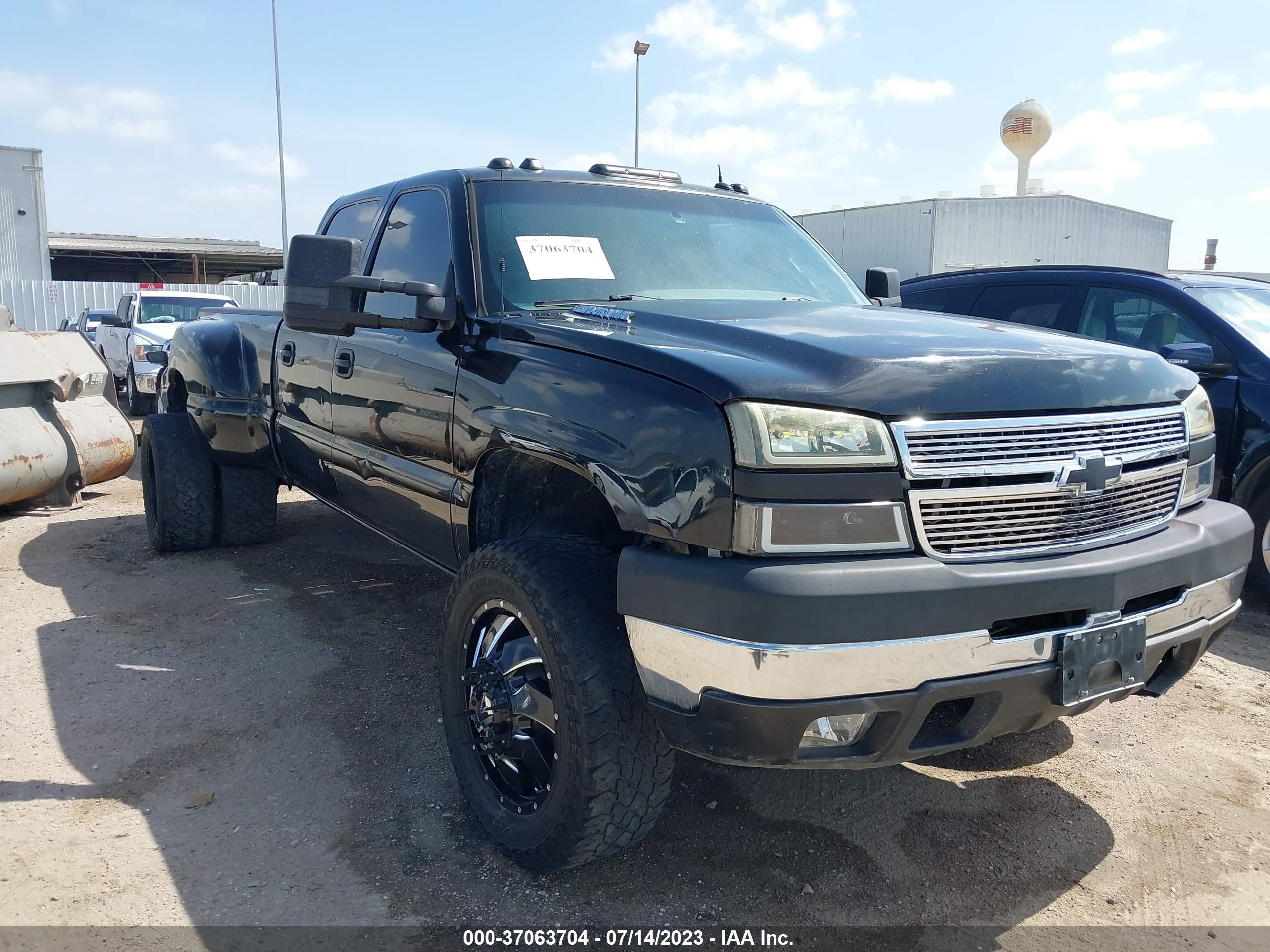 CHEVROLET SILVERADO 2005 1gbjk33245f892145