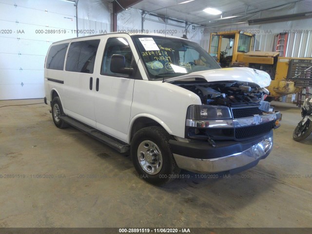 CHEVROLET EXPRESS PASSENGER 2016 1gbwgffg0g1240817