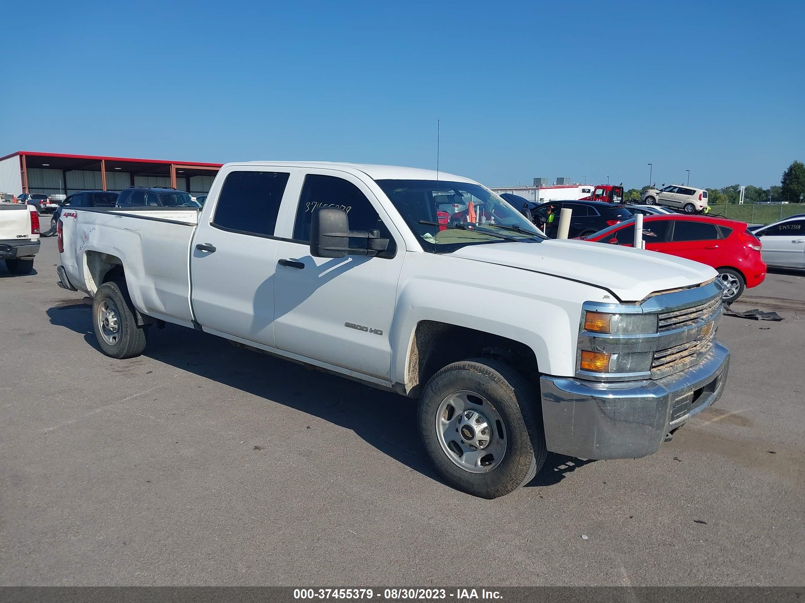 CHEVROLET SILVERADO 2016 1gc1kueg1gf132915