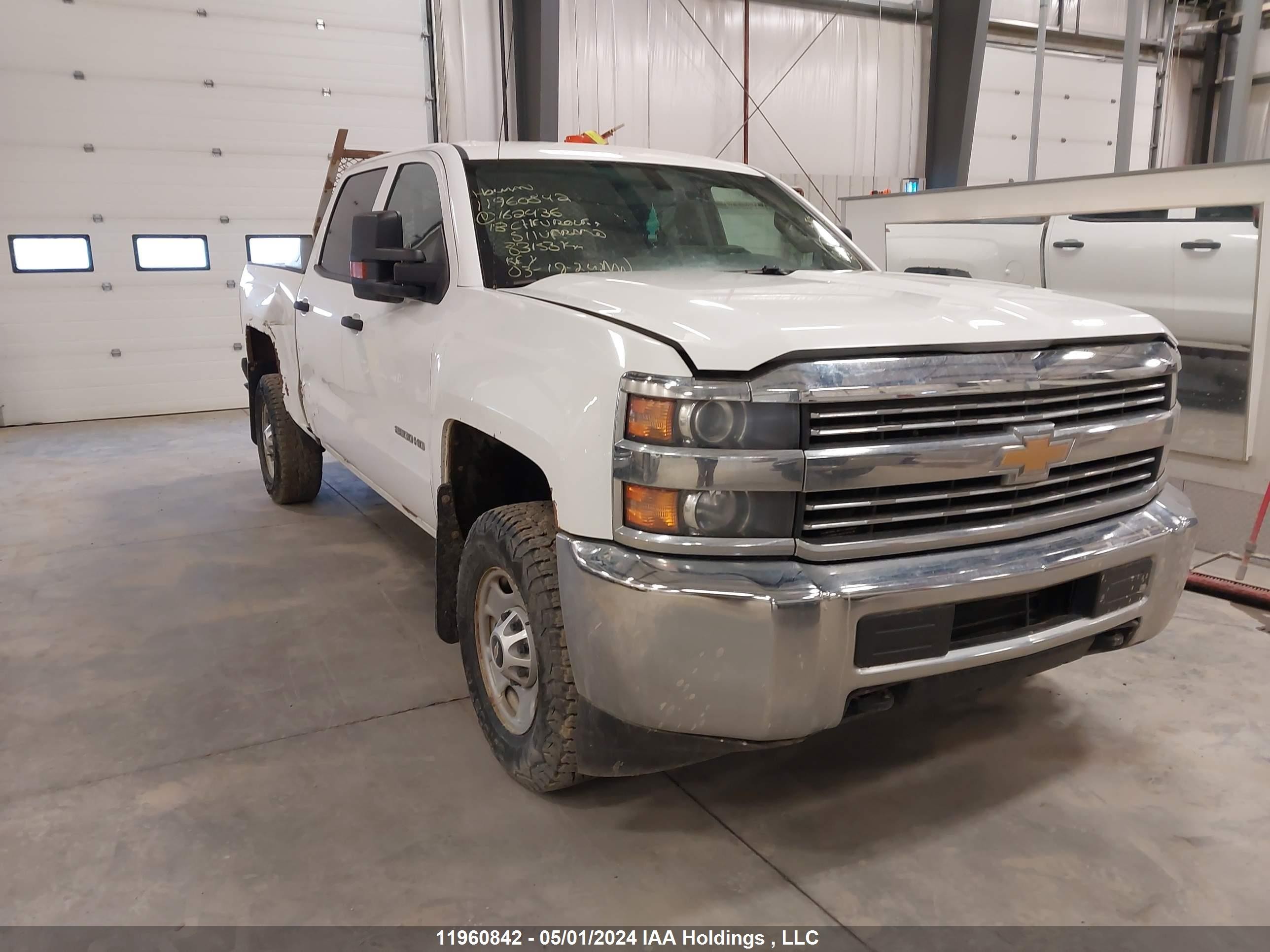 CHEVROLET SILVERADO 2018 1gc1kueg8jf162436