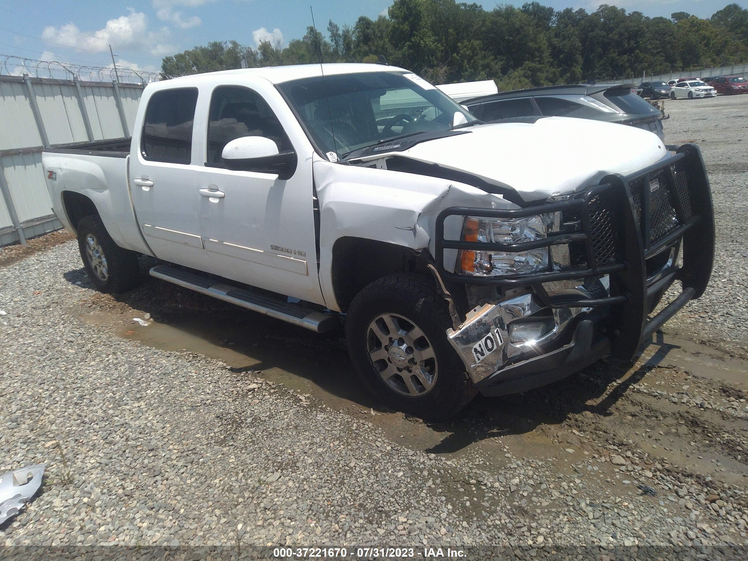 CHEVROLET SILVERADO 2011 1gc1kycg7bf222458