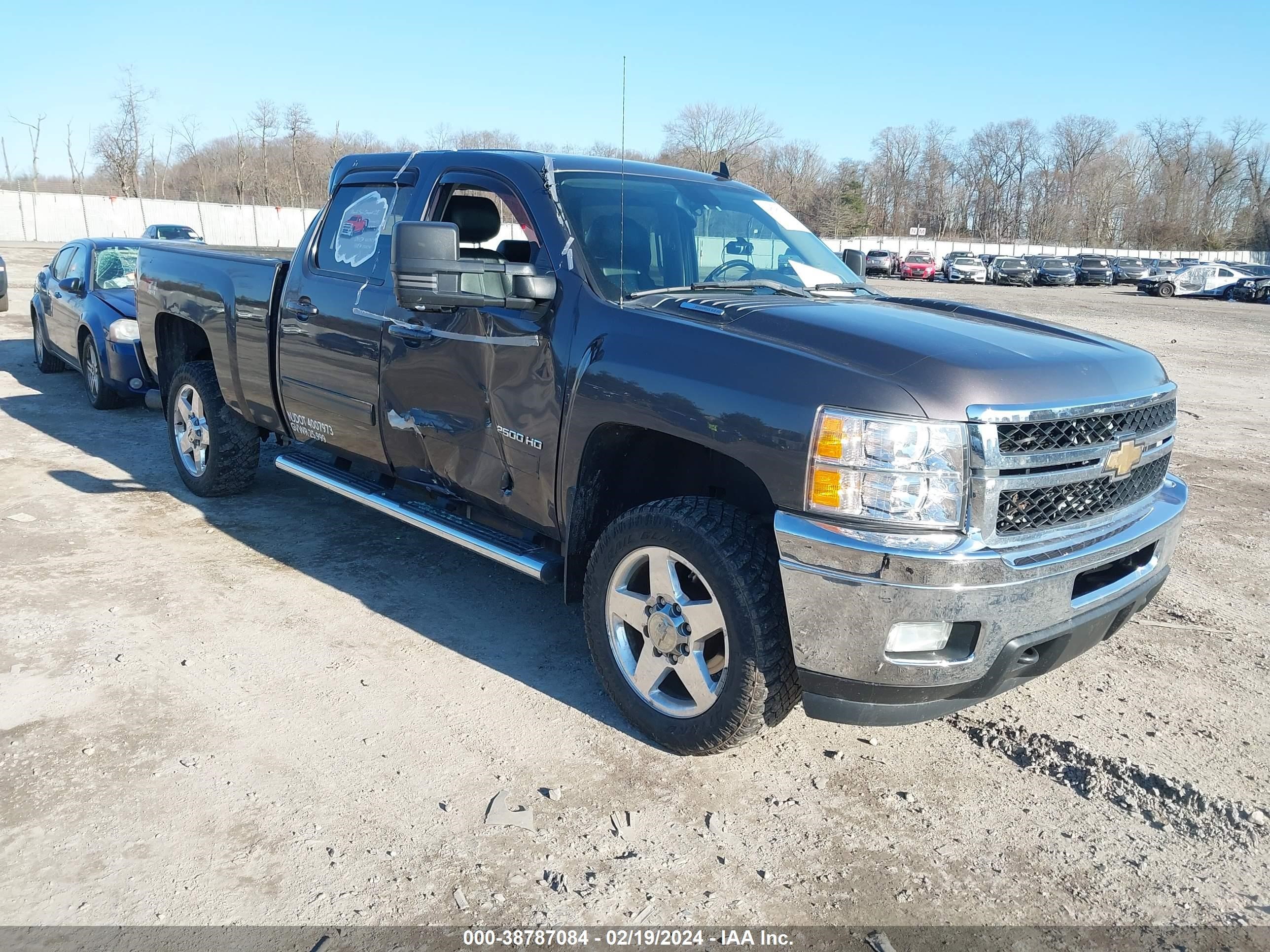 CHEVROLET SILVERADO 2011 1gc1kye83bf132102