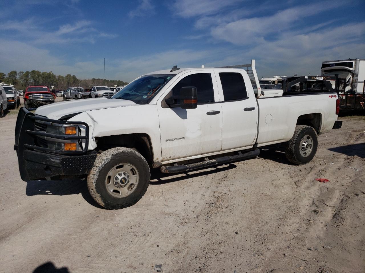 CHEVROLET SILVERADO 2018 1gc2kueg0jz165835