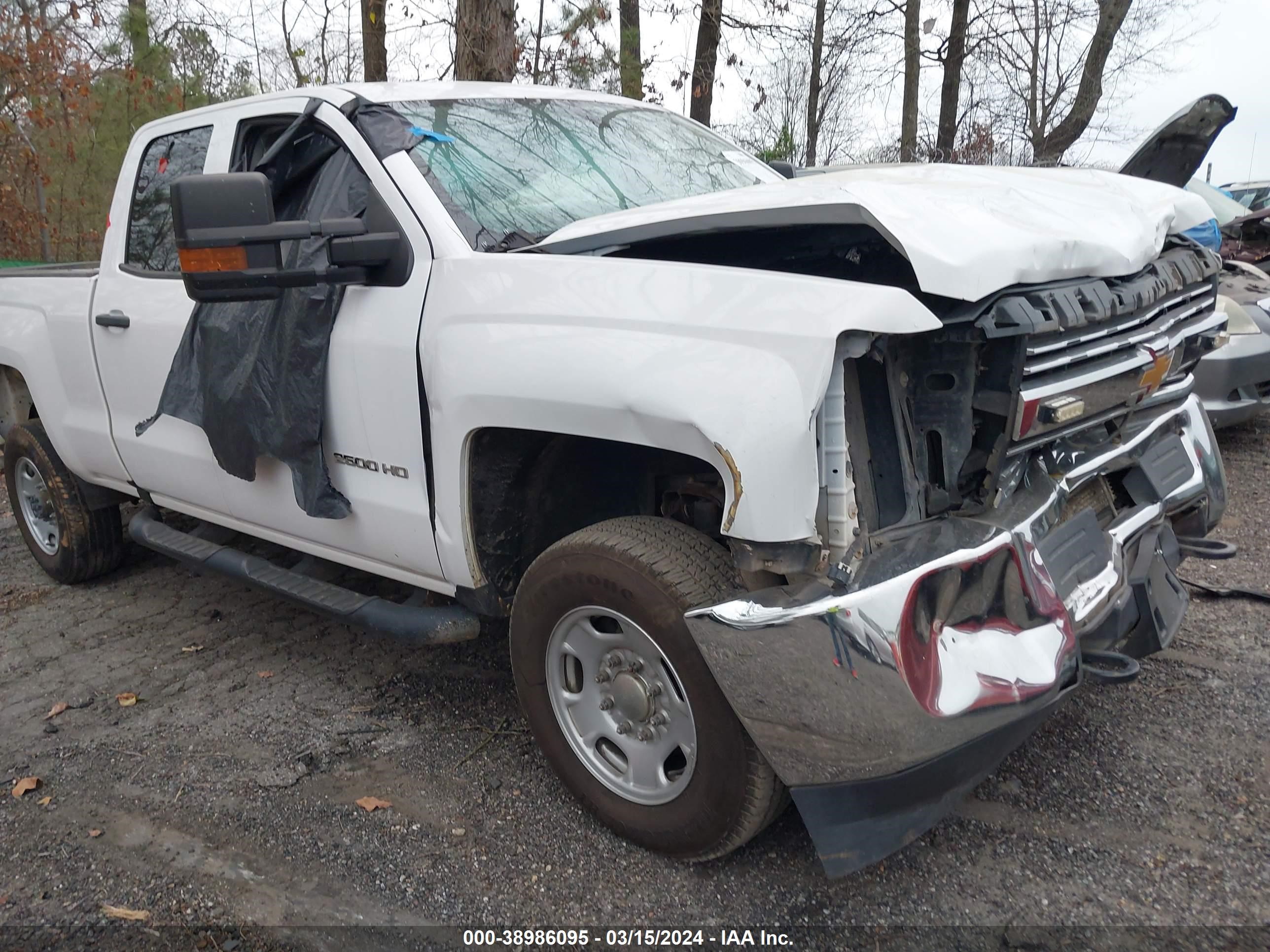 CHEVROLET SILVERADO 2018 1gc2kueg4jz319298