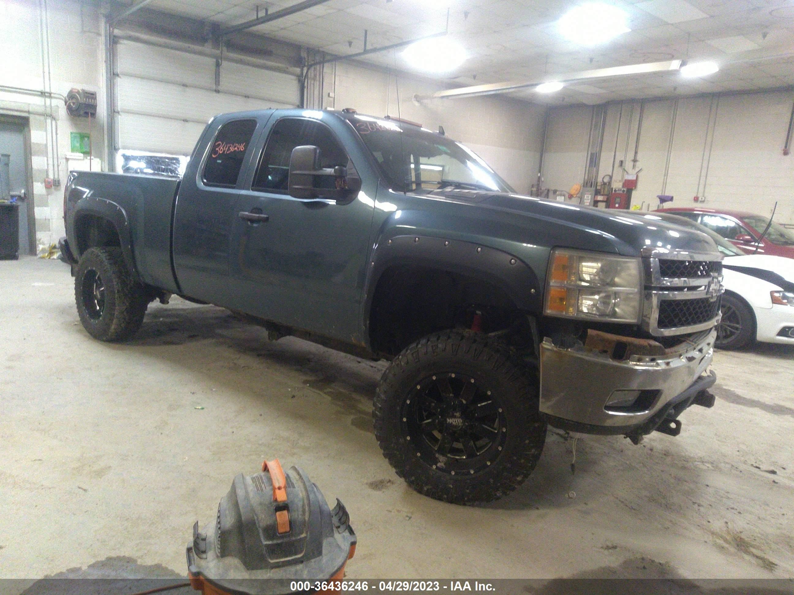 CHEVROLET SILVERADO 2011 1gc2kxc85bz174545