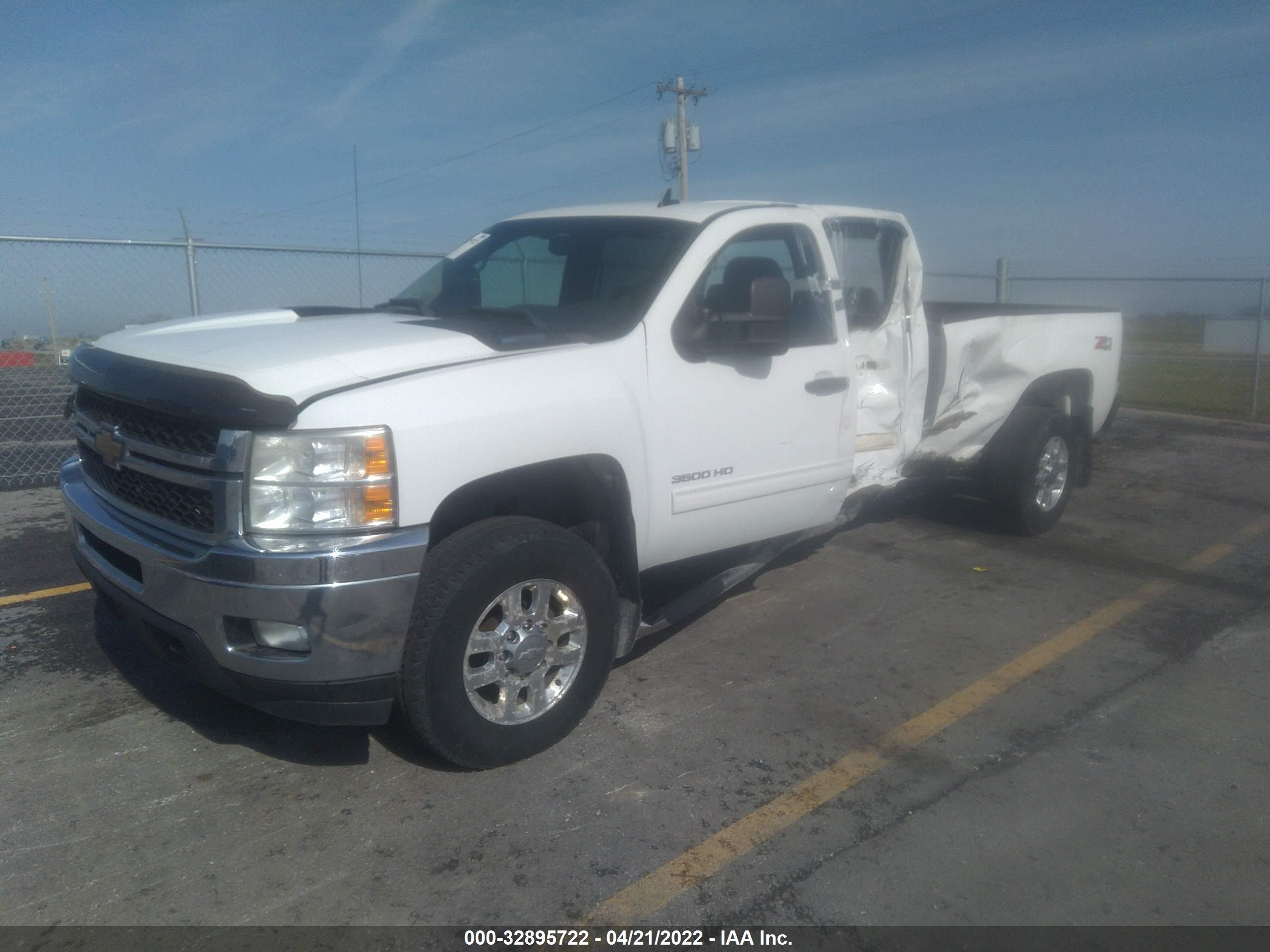 CHEVROLET SILVERADO 2011 1gc4k0c81bf135484