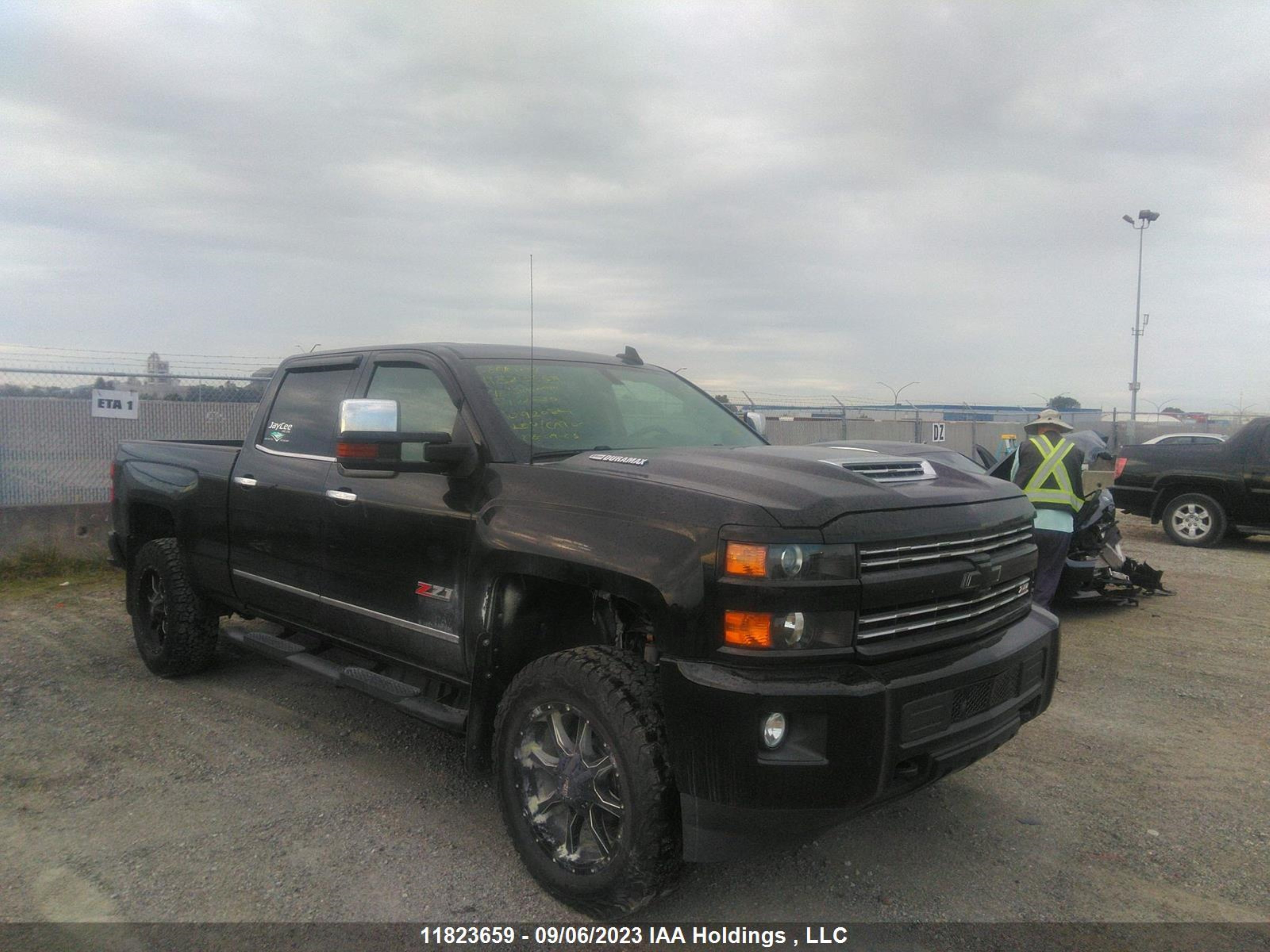 CHEVROLET SILVERADO 2018 1gc4k0cy4jf172530