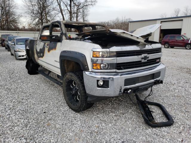 CHEVROLET SILVERADO 2015 1gc4k0e82ff590444