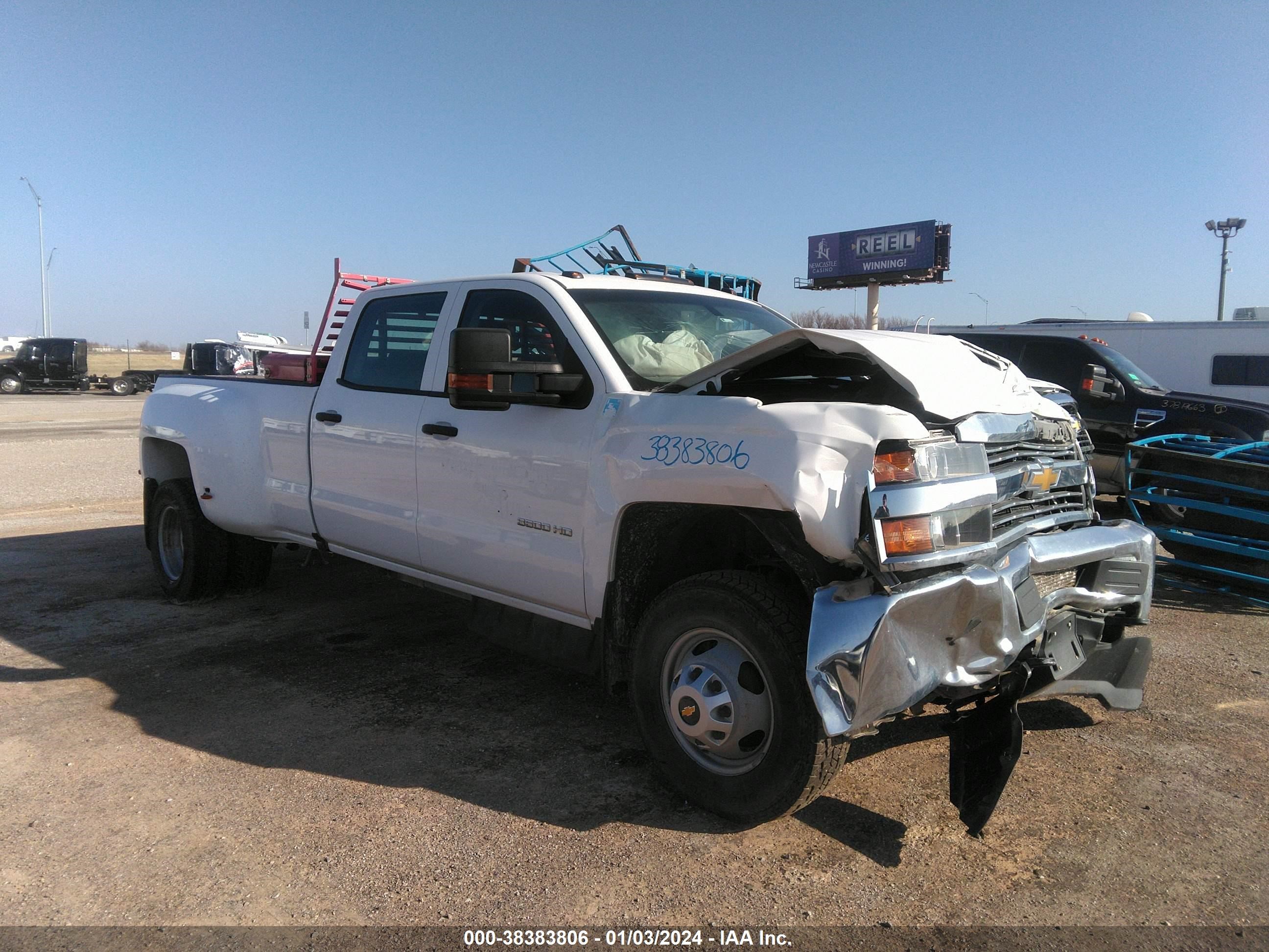 CHEVROLET SILVERADO 2018 1gc4kycy5jf275986