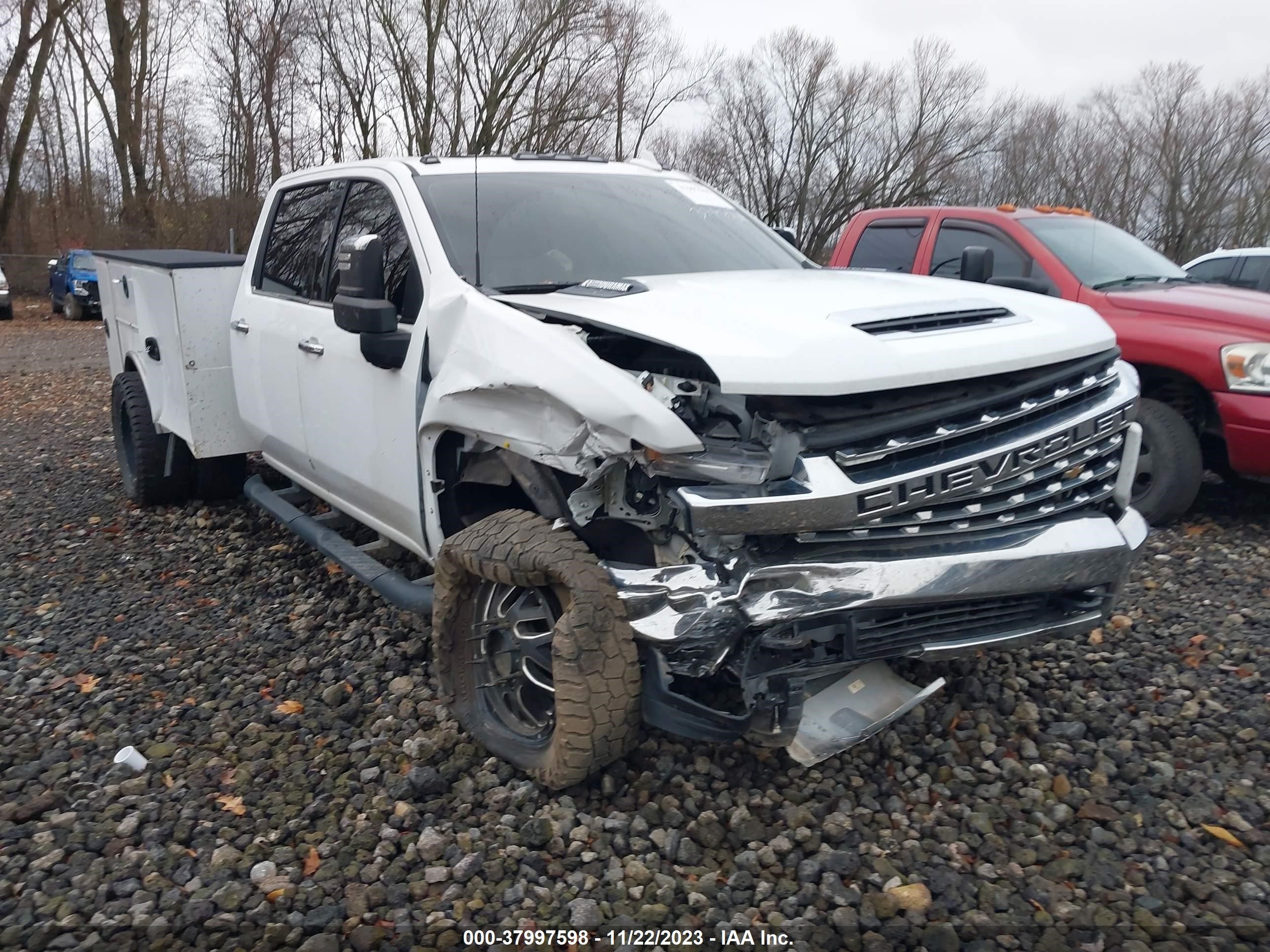 CHEVROLET SILVERADO 2022 1gc4yuey0nf104640