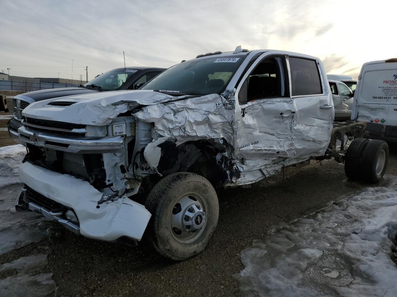 CHEVROLET SILVERADO 2022 1gc4yvey2nf224381