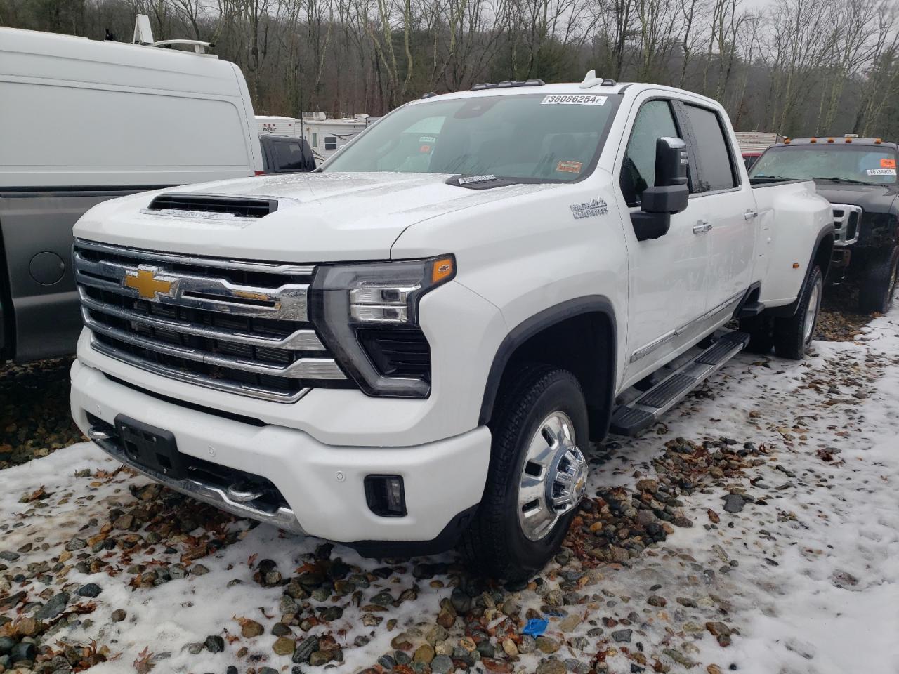 CHEVROLET SILVERADO 2024 1gc4yvey8rf211091