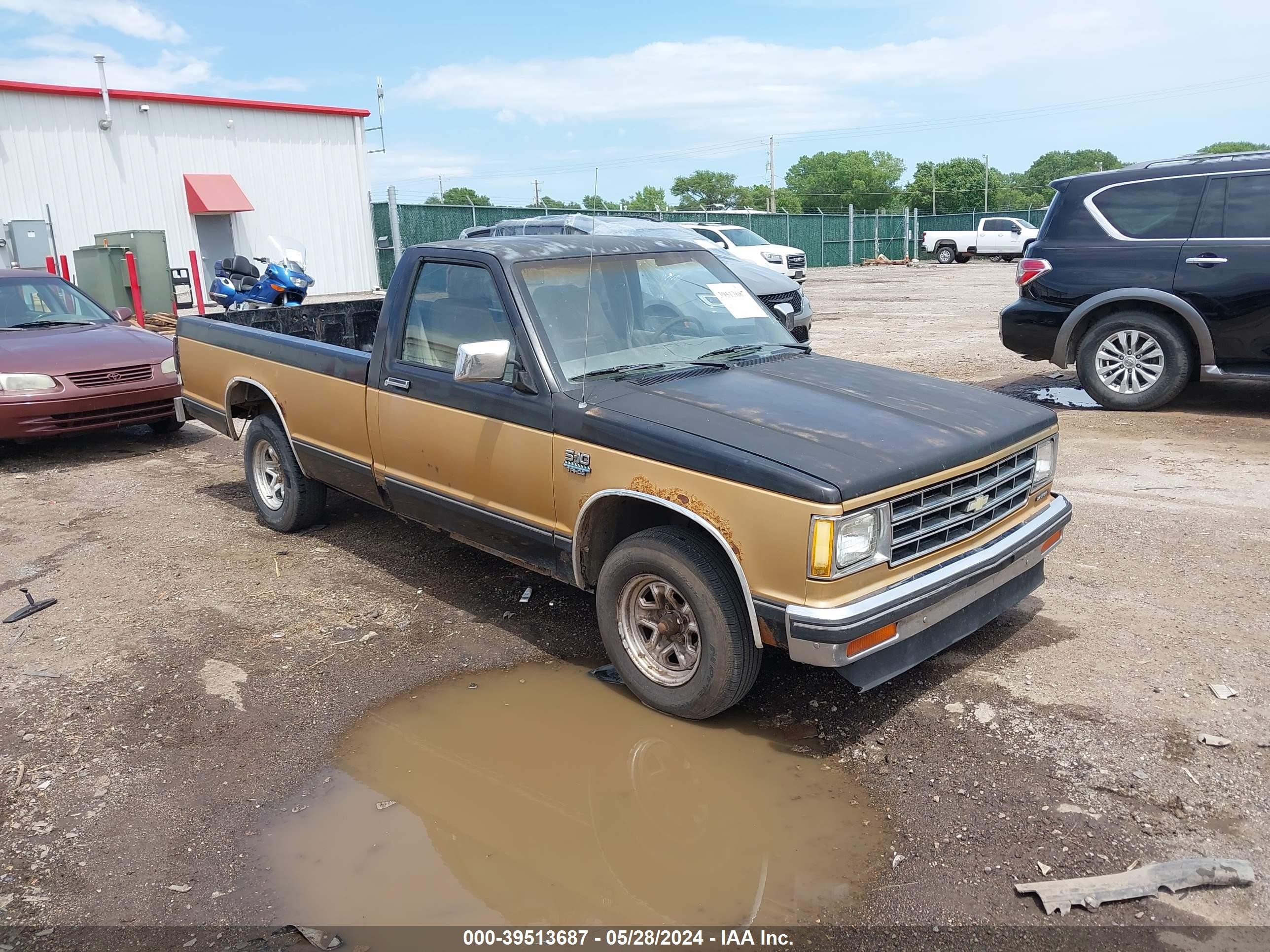 CHEVROLET S-10 PICKUP 1984 1gccs14b1e2108521