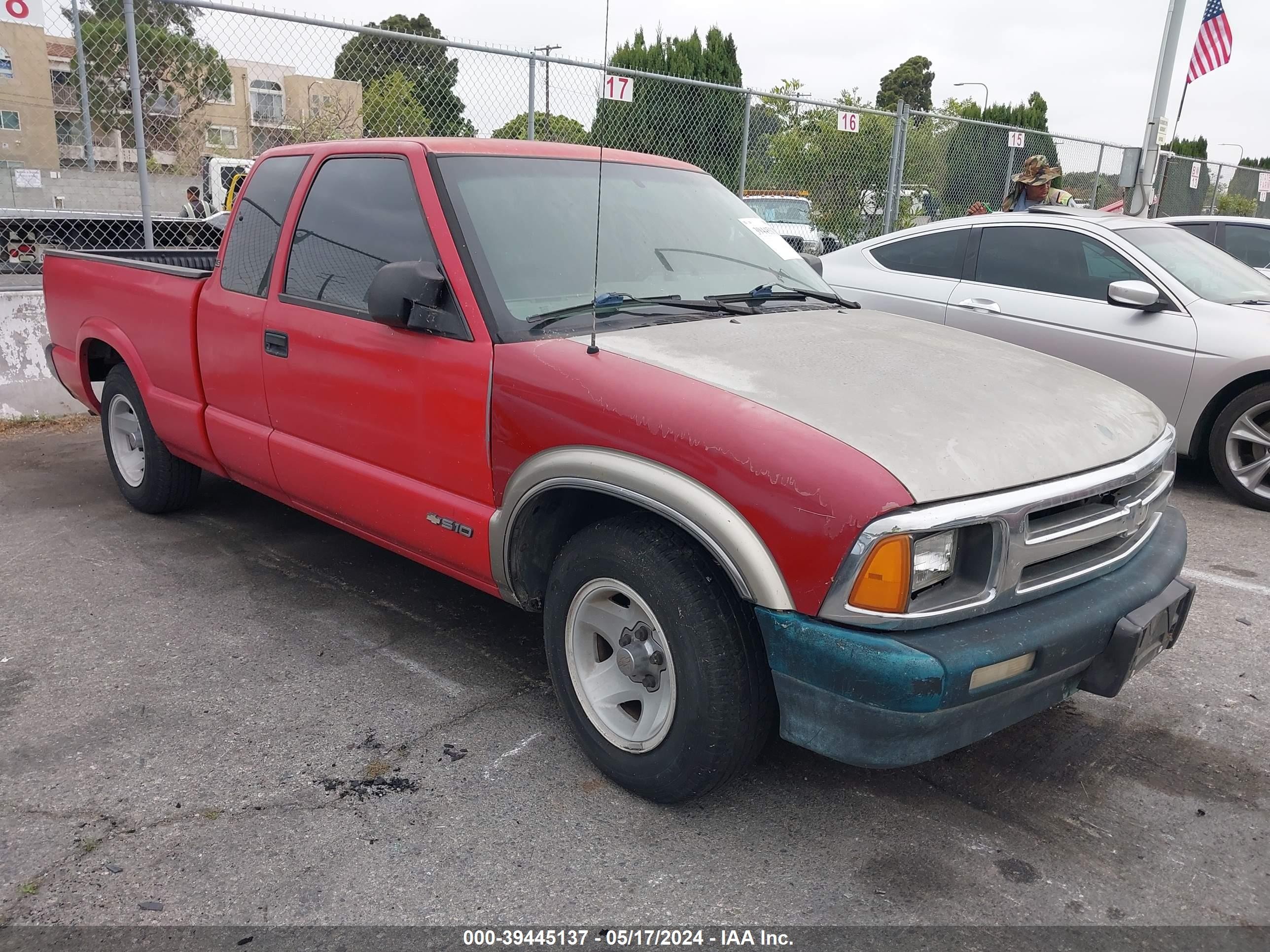 CHEVROLET S-10 PICKUP 1996 1gccs1940t8213622