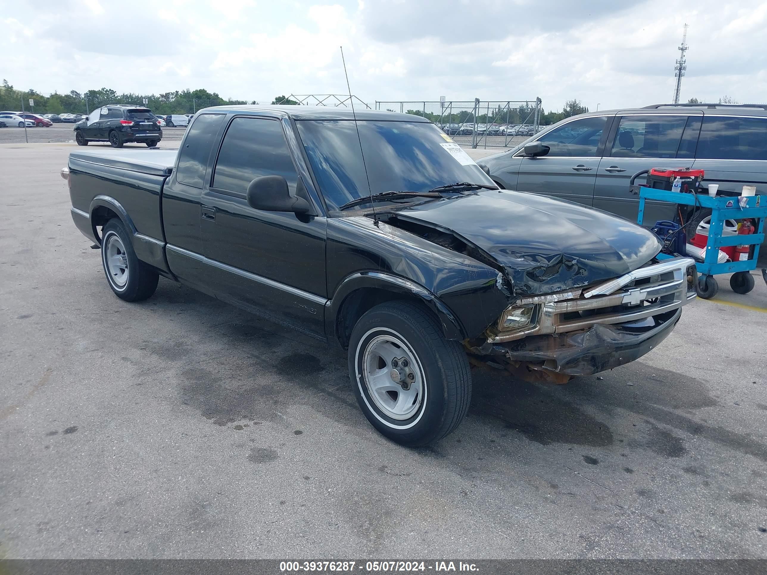 CHEVROLET S-10 PICKUP 1997 1gccs19x7v8191387