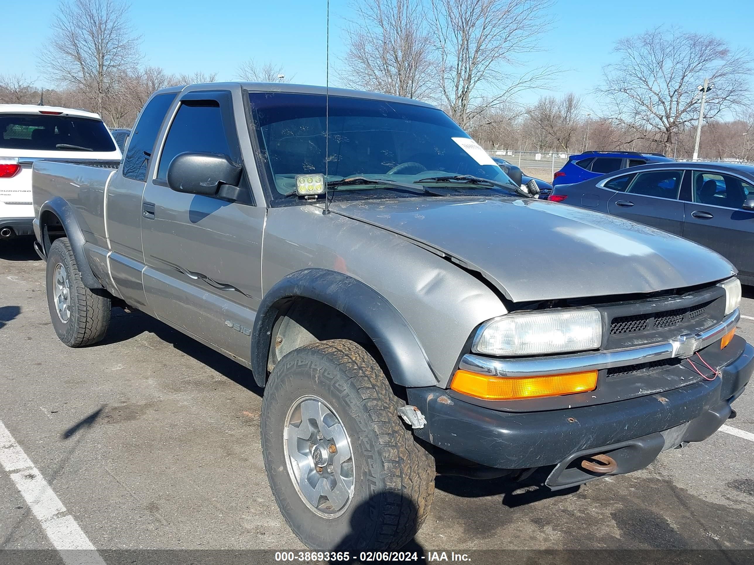 CHEVROLET S-10 PICKUP 2001 1gcct19w118124220