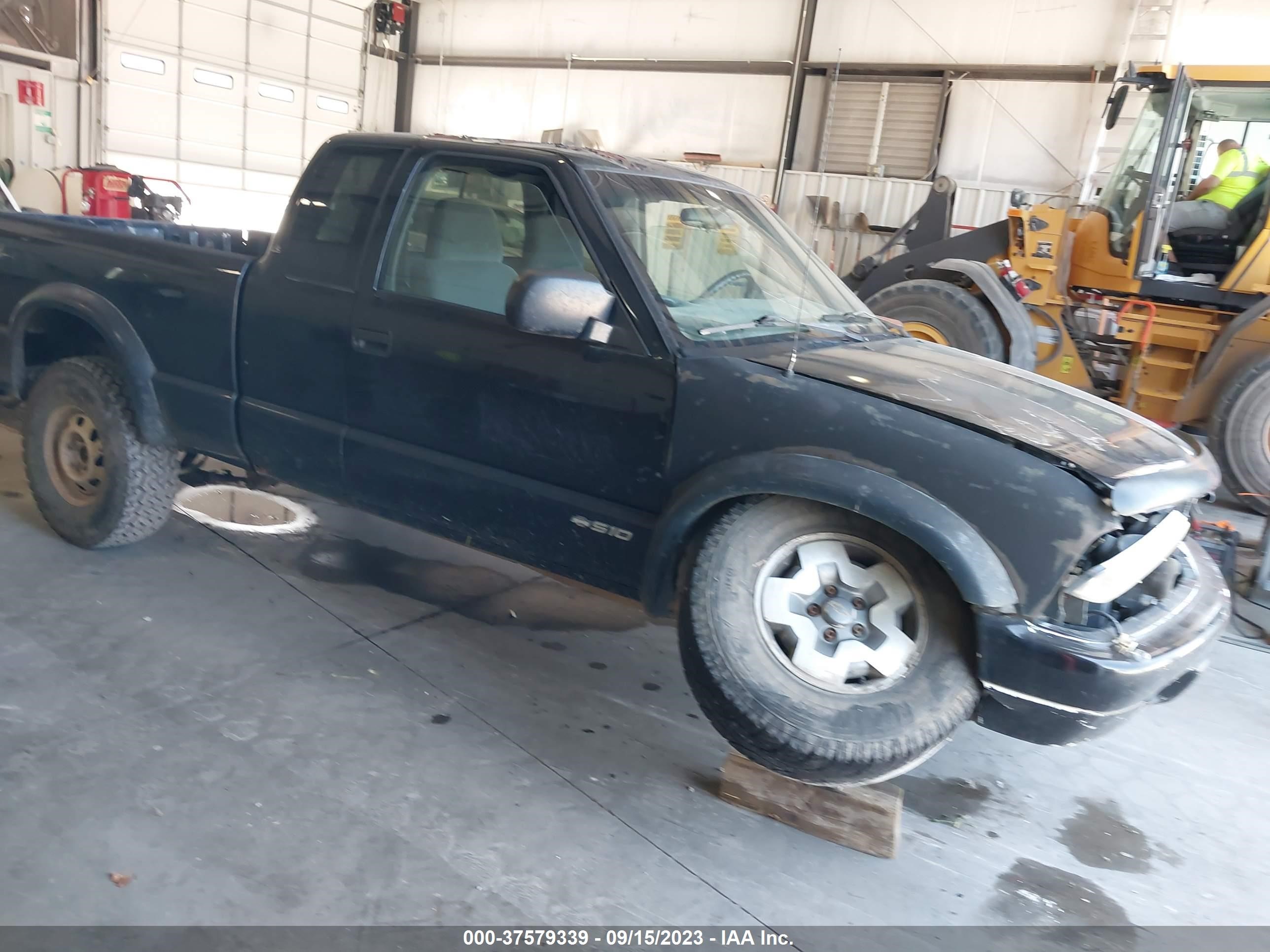 CHEVROLET S-10 PICKUP 2002 1gcct19w128148230