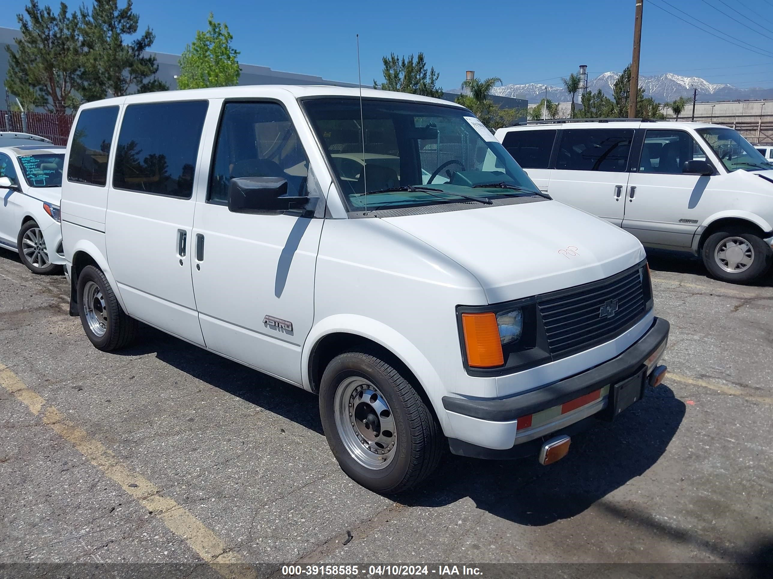 CHEVROLET ASTRO 1986 1gcdm15z6gb161115