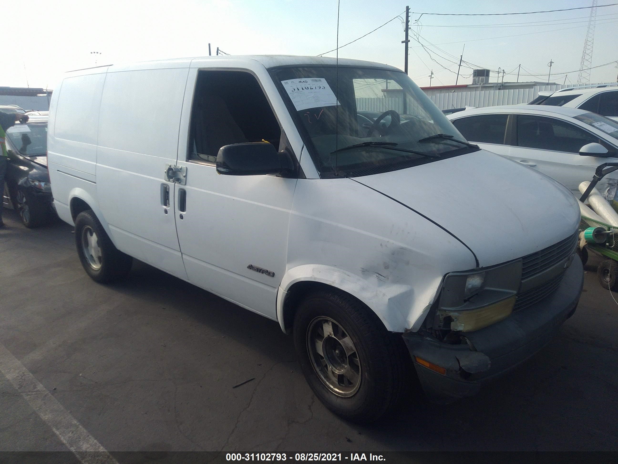 CHEVROLET ASTRO 1998 1gcdm19w1wb179441