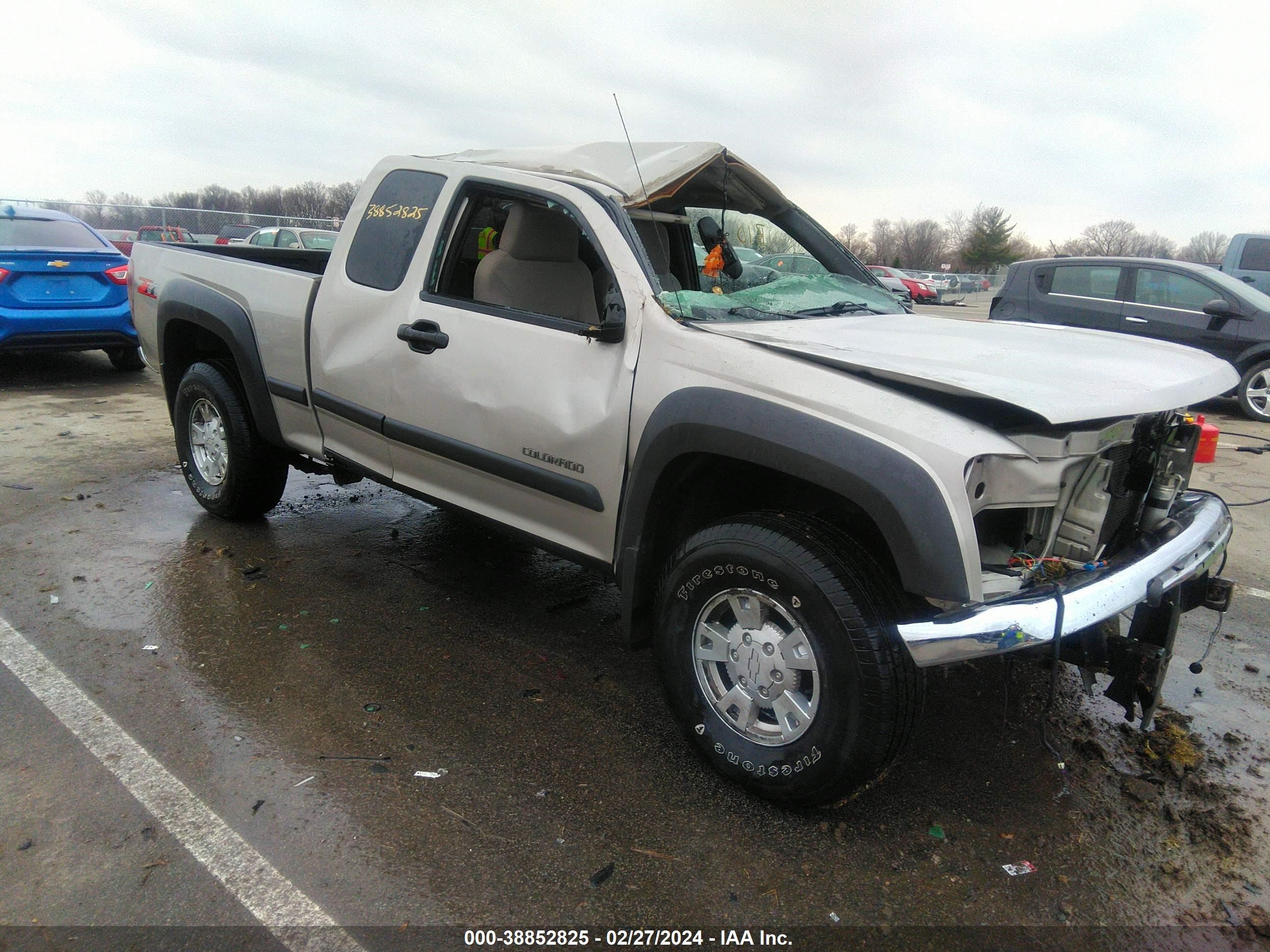 CHEVROLET COLORADO 2004 1gcds196848100332