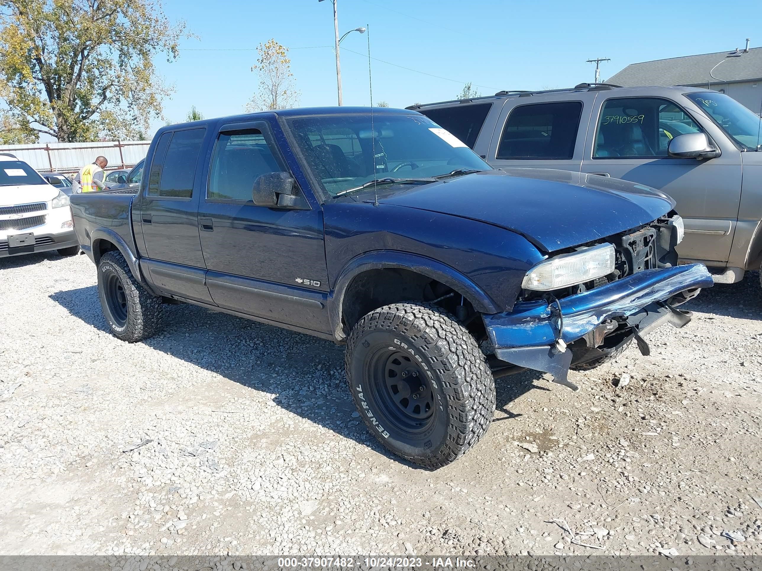 CHEVROLET S-10 PICKUP 2003 1gcdt13x03k167538