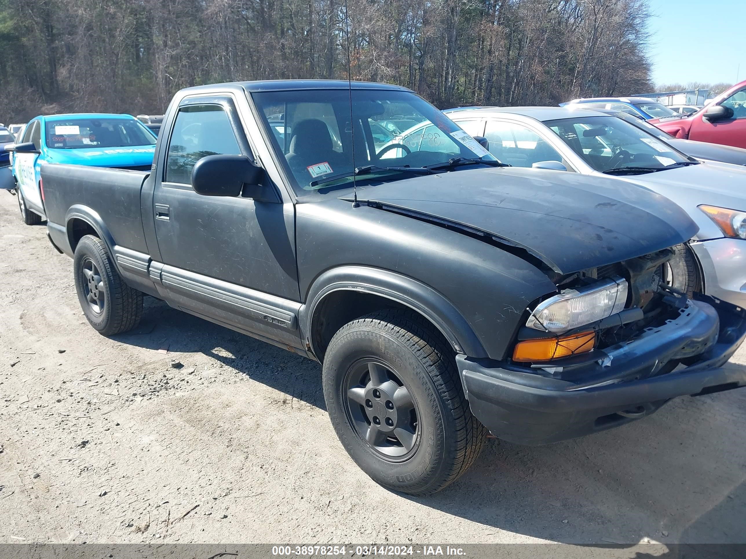 CHEVROLET S-10 PICKUP 2000 1gcdt14wxy8218716