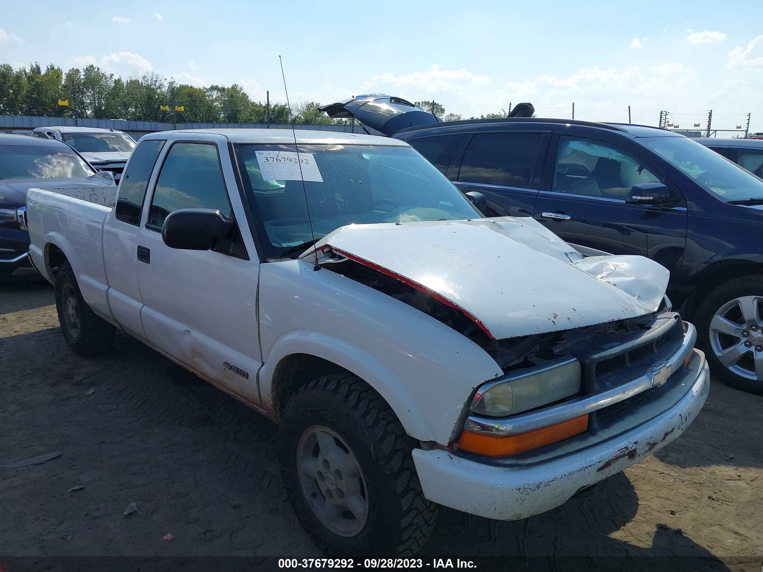 CHEVROLET S-10 PICKUP 2002 1gcdt19w128141153