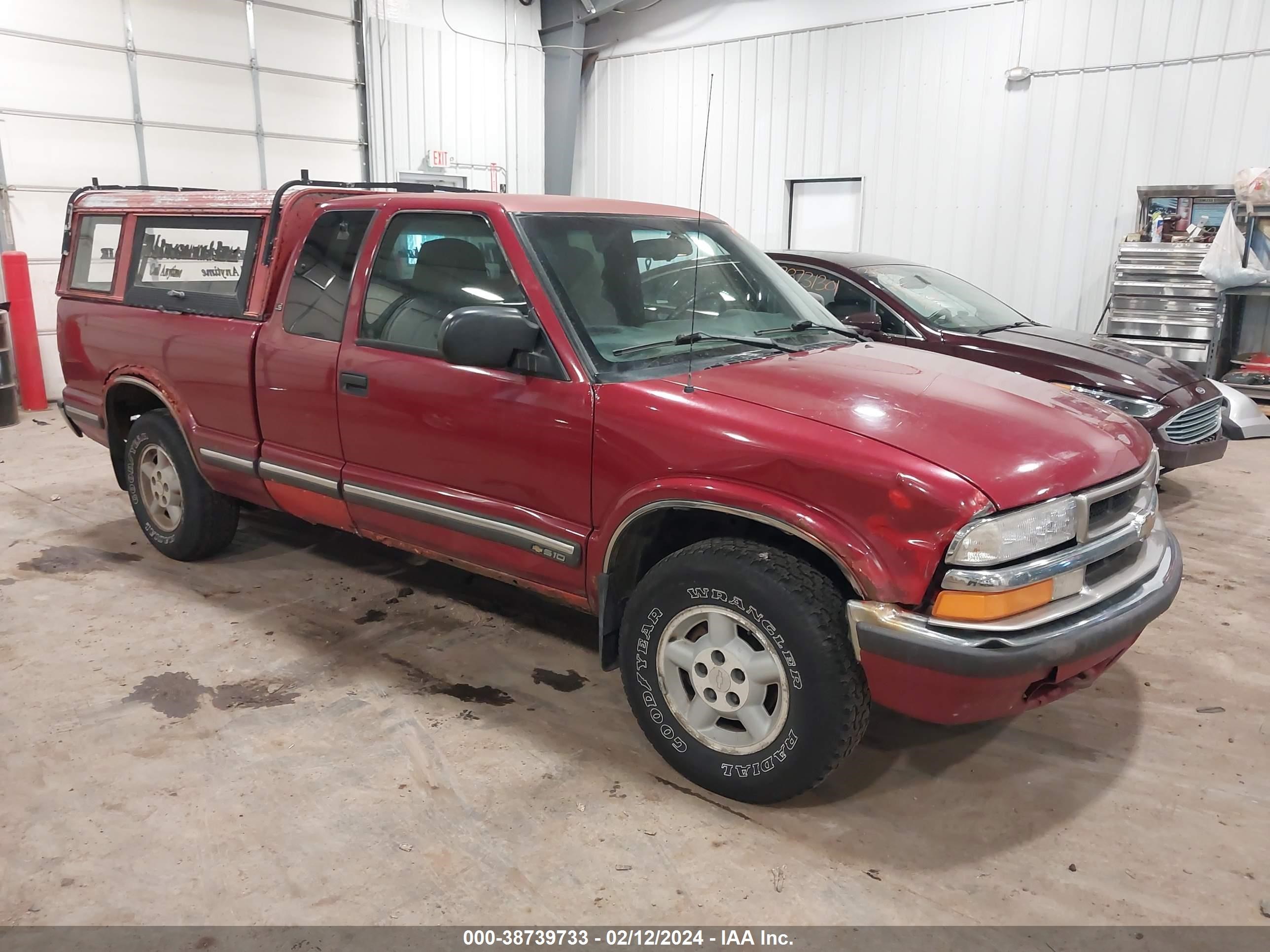 CHEVROLET S-10 PICKUP 1999 1gcdt19w7x8184256