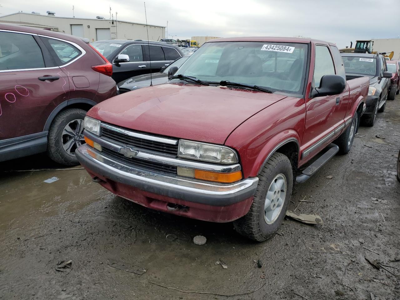 CHEVROLET S-10 PICKUP 1998 1gcdt19x2w8151298