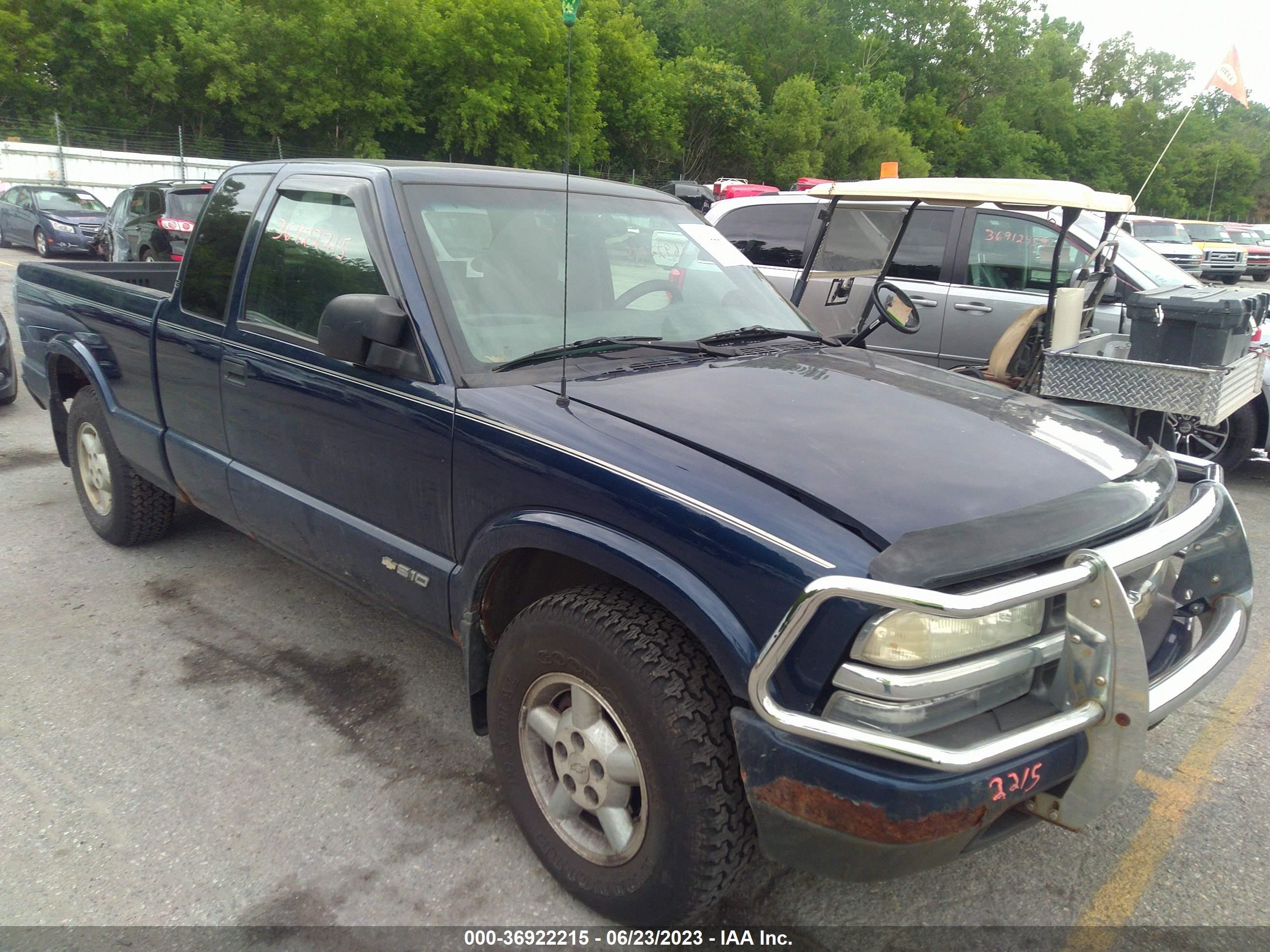 CHEVROLET S-10 PICKUP 2003 1gcdt19x538204085