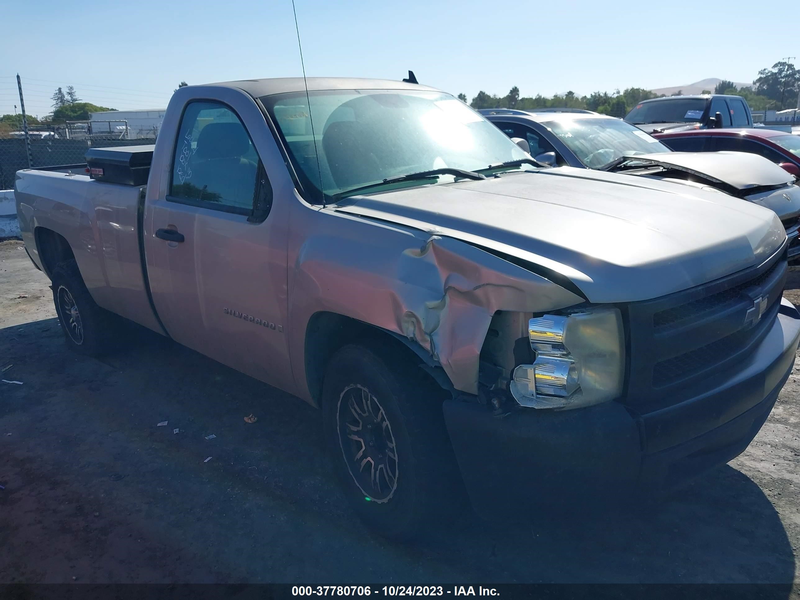 CHEVROLET SILVERADO 2007 1gcec14c57z520921