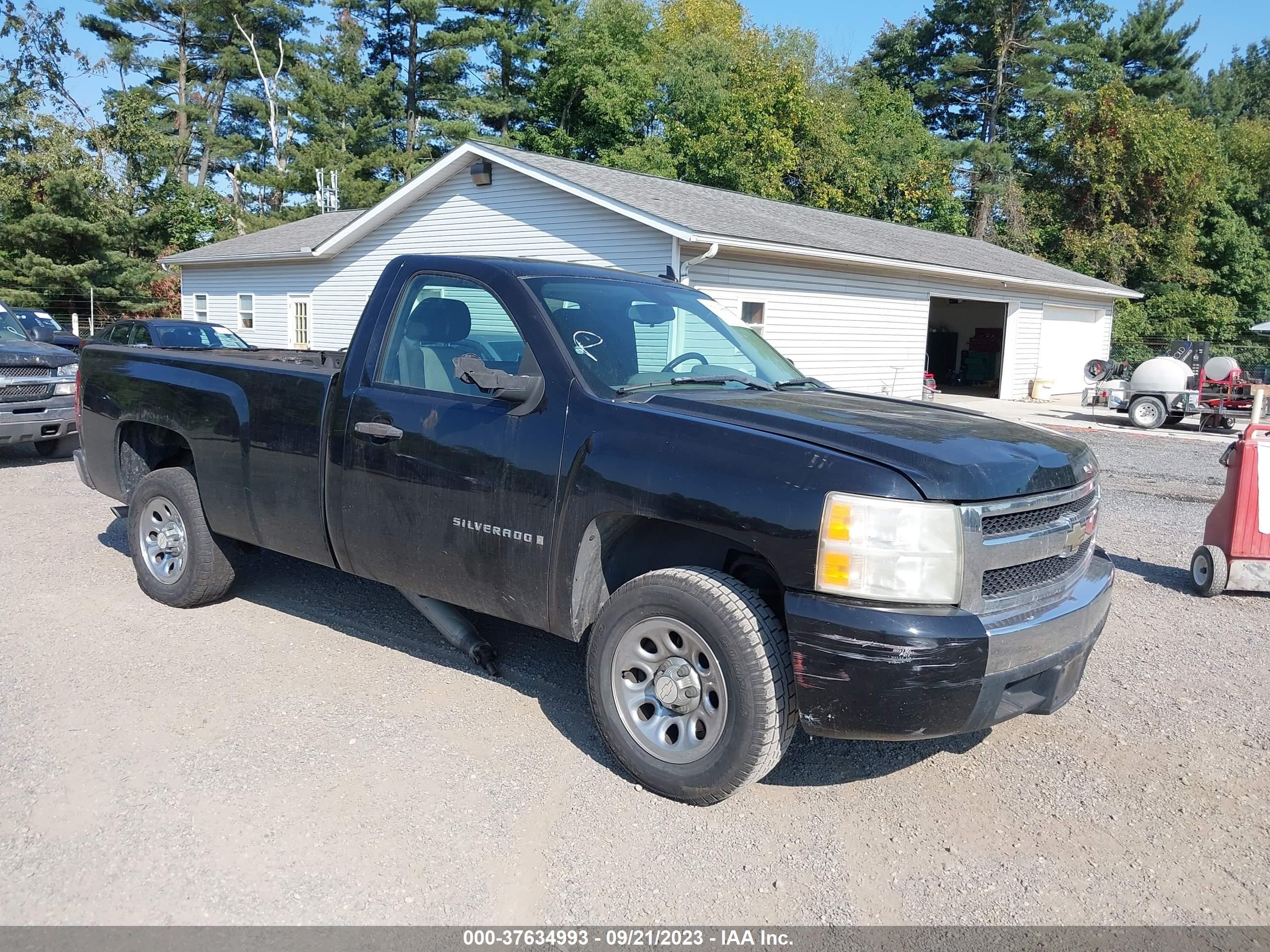 CHEVROLET SILVERADO 2007 1gcec14c67e535127