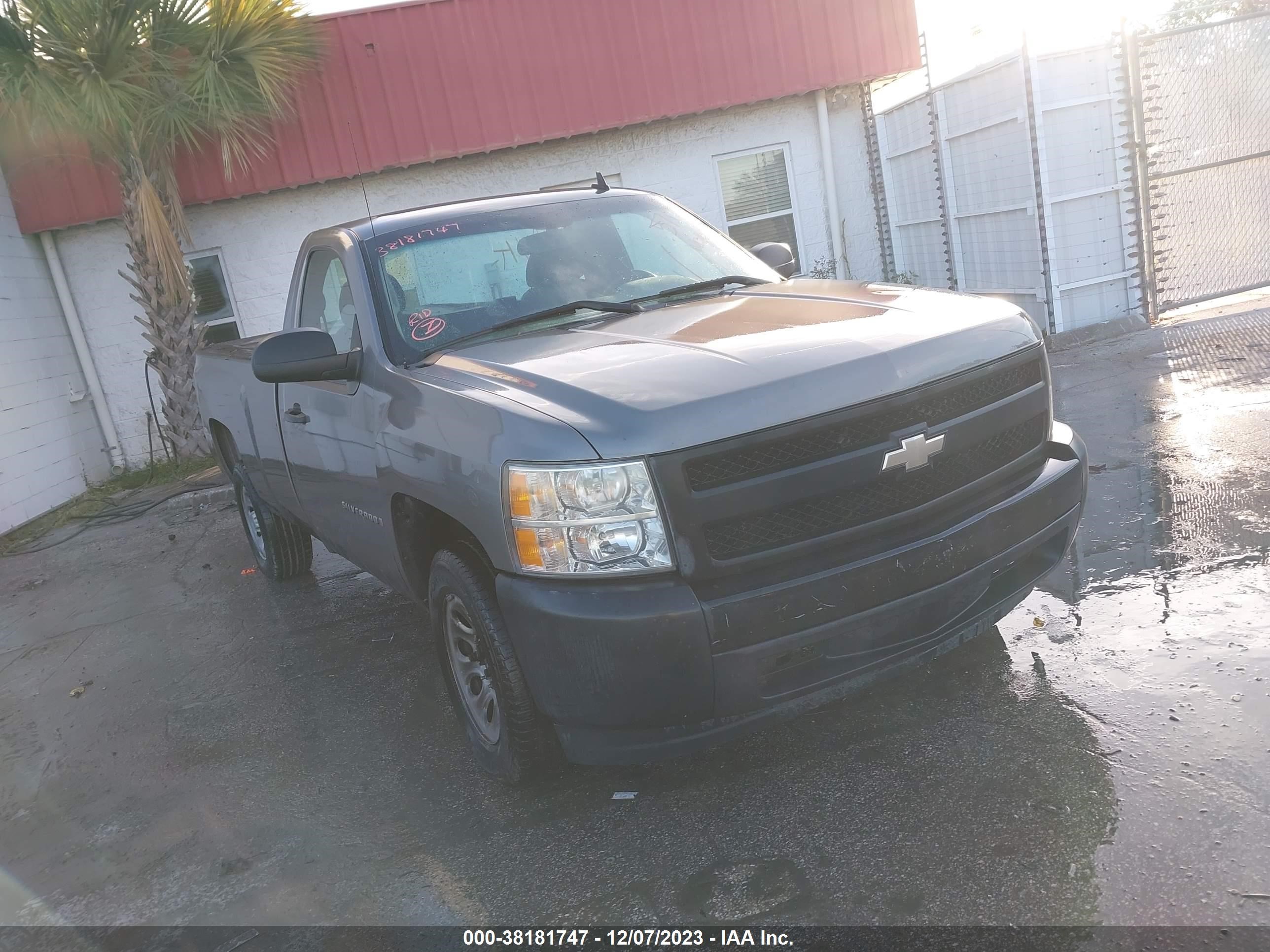 CHEVROLET SILVERADO 2007 1gcec14c67z571537