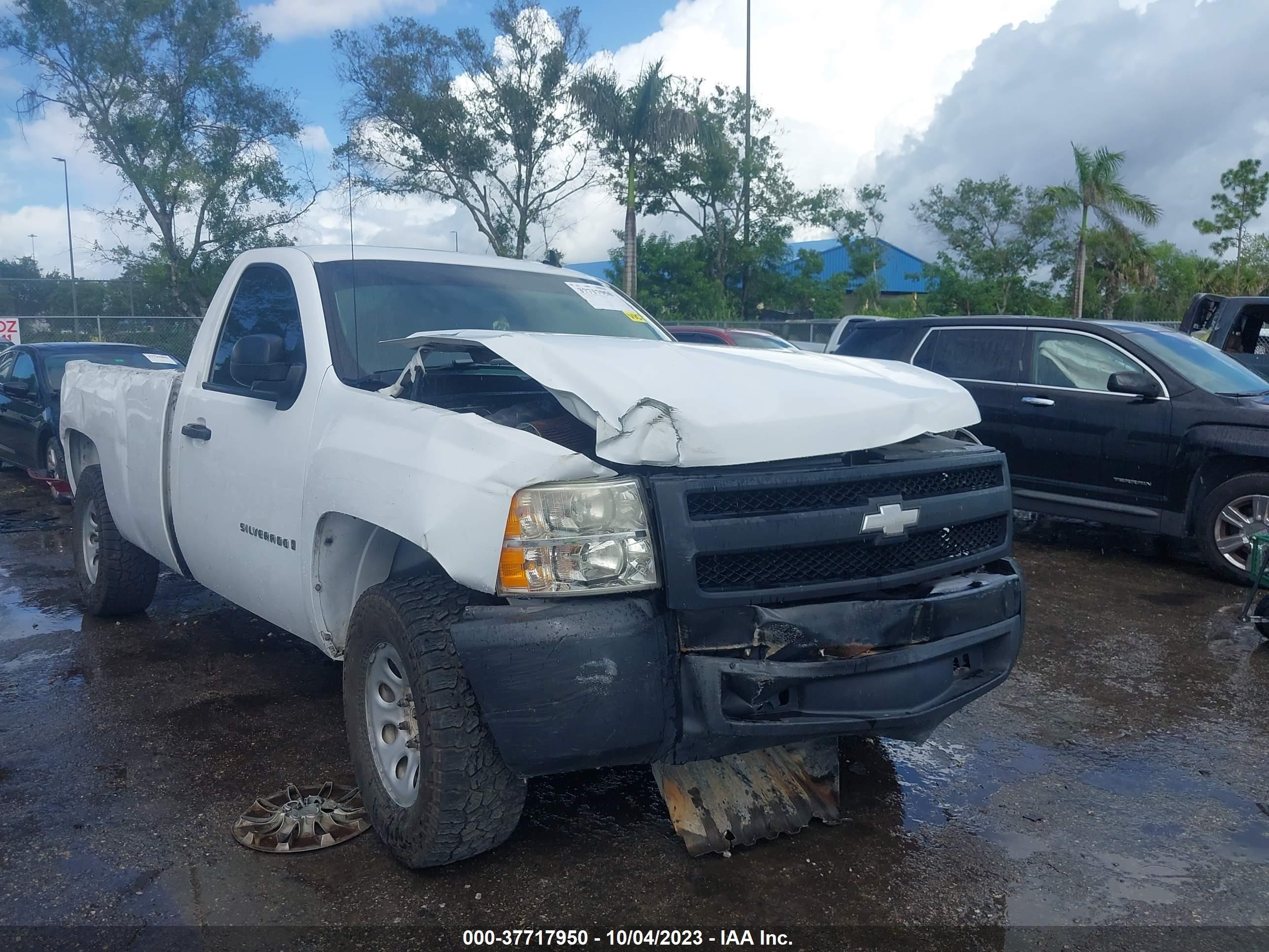 CHEVROLET SILVERADO 2007 1gcec14c87z528771