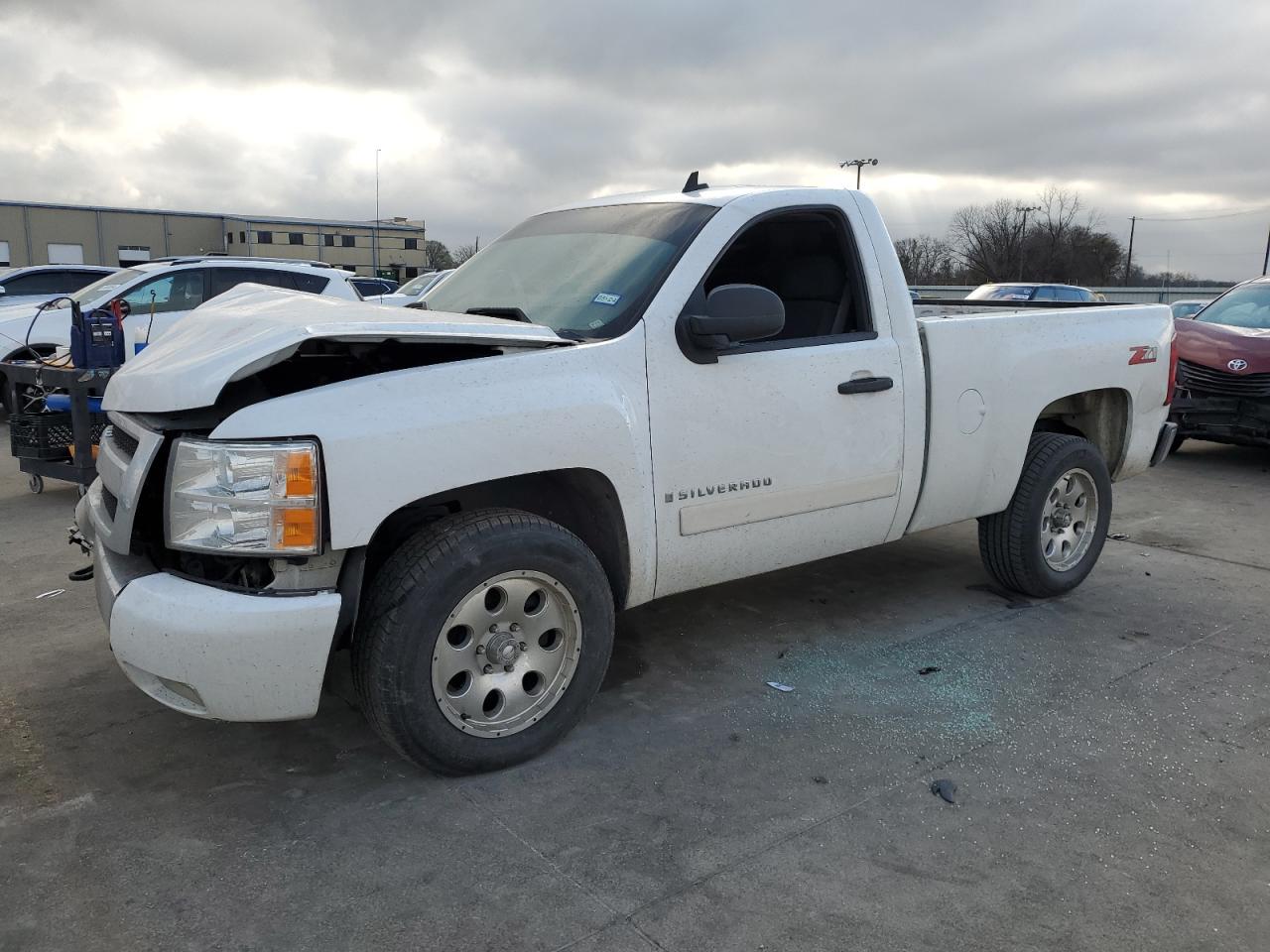 CHEVROLET SILVERADO 2007 1gcec14cx7z570519