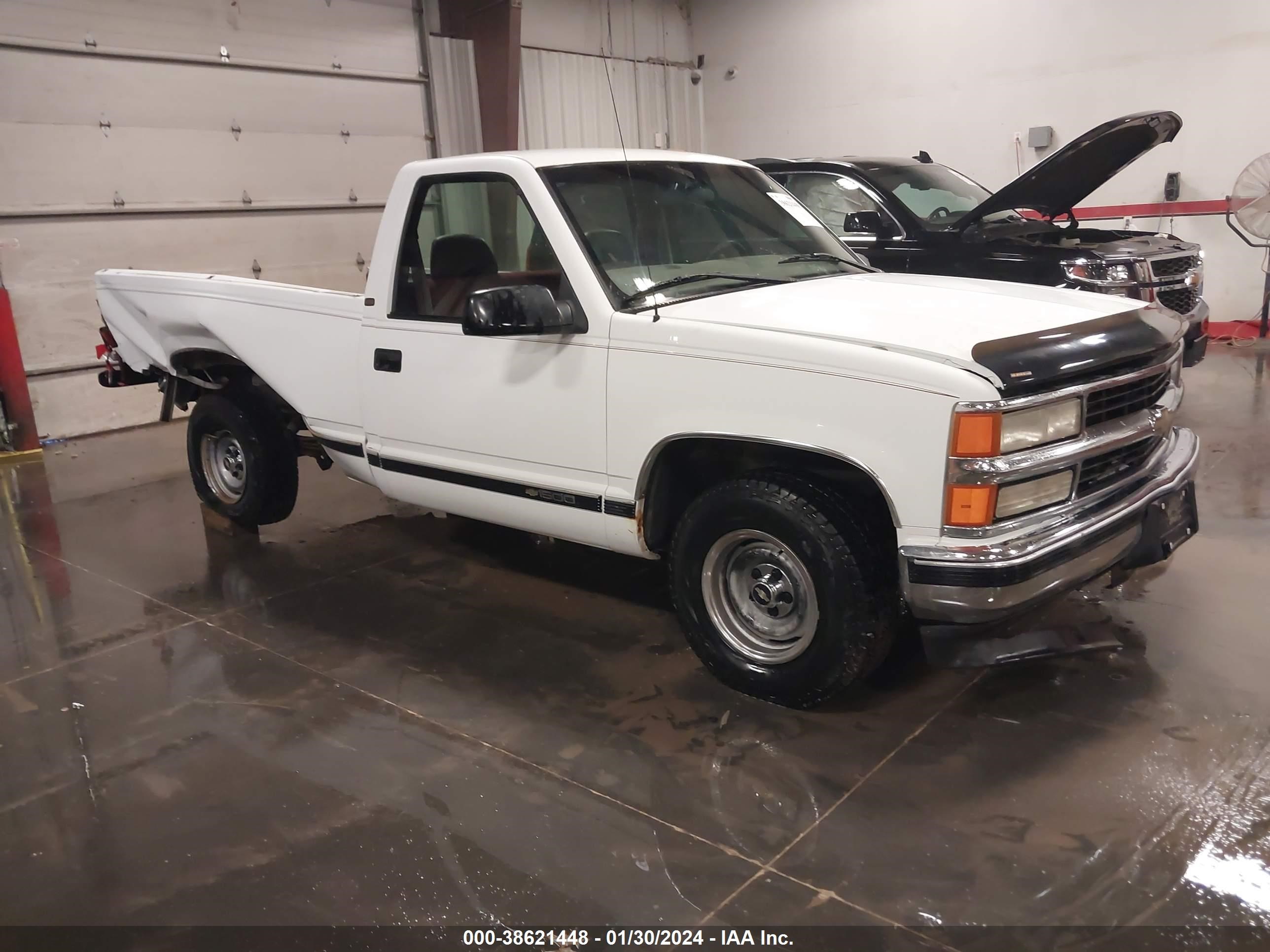 CHEVROLET S-10 PICKUP 1997 1gcec14m9vz174975