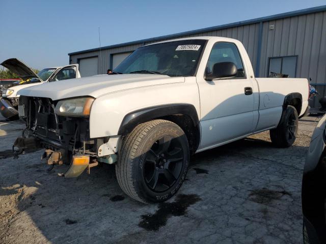 CHEVROLET SILVERADO 2004 1gcec14t24e101735