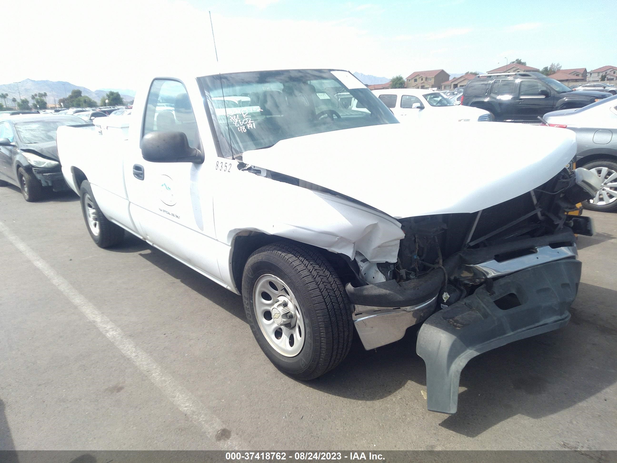 CHEVROLET SILVERADO 2006 1gcec14v06e268602