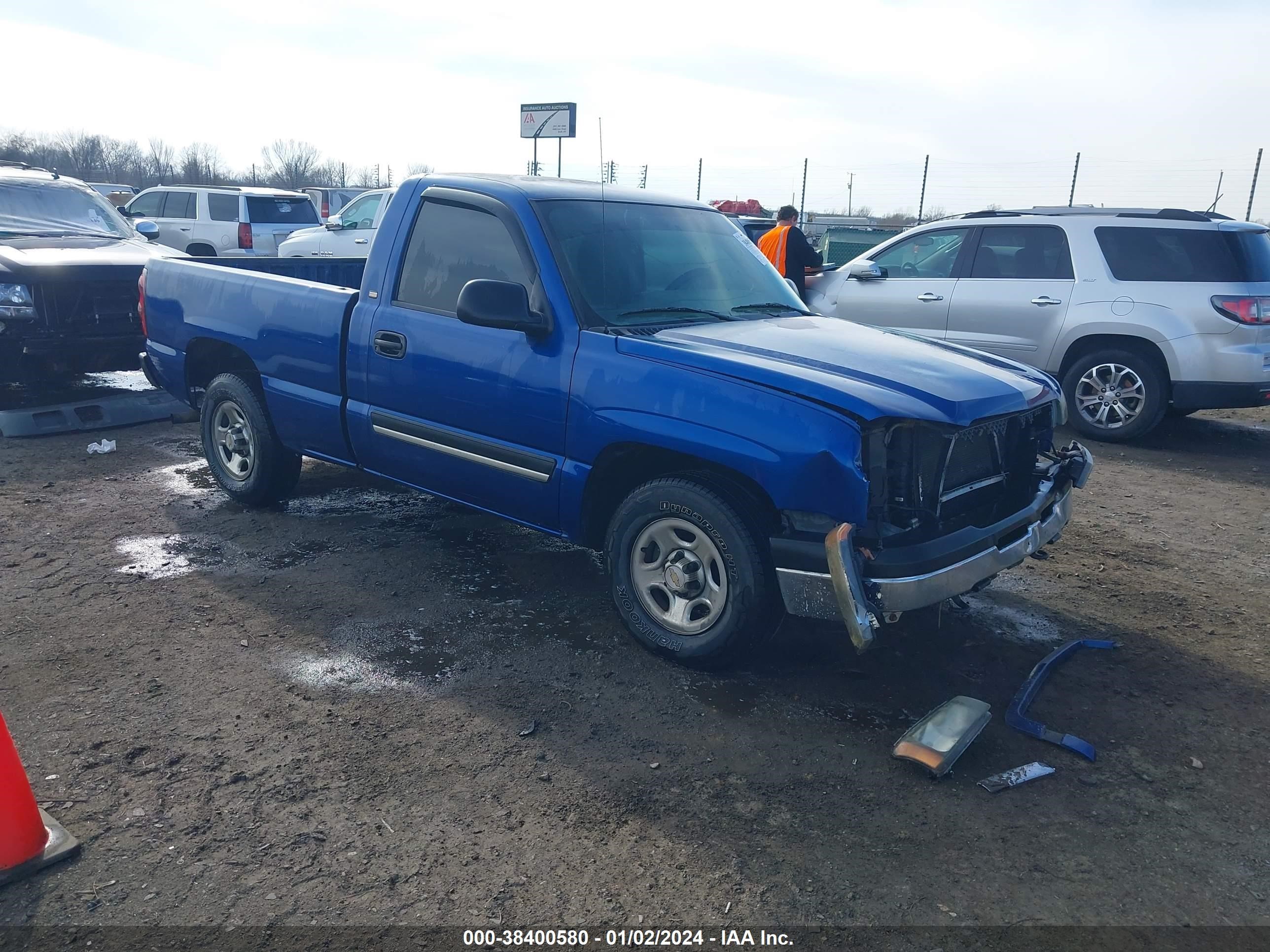 CHEVROLET SILVERADO 2004 1gcec14v44z292598