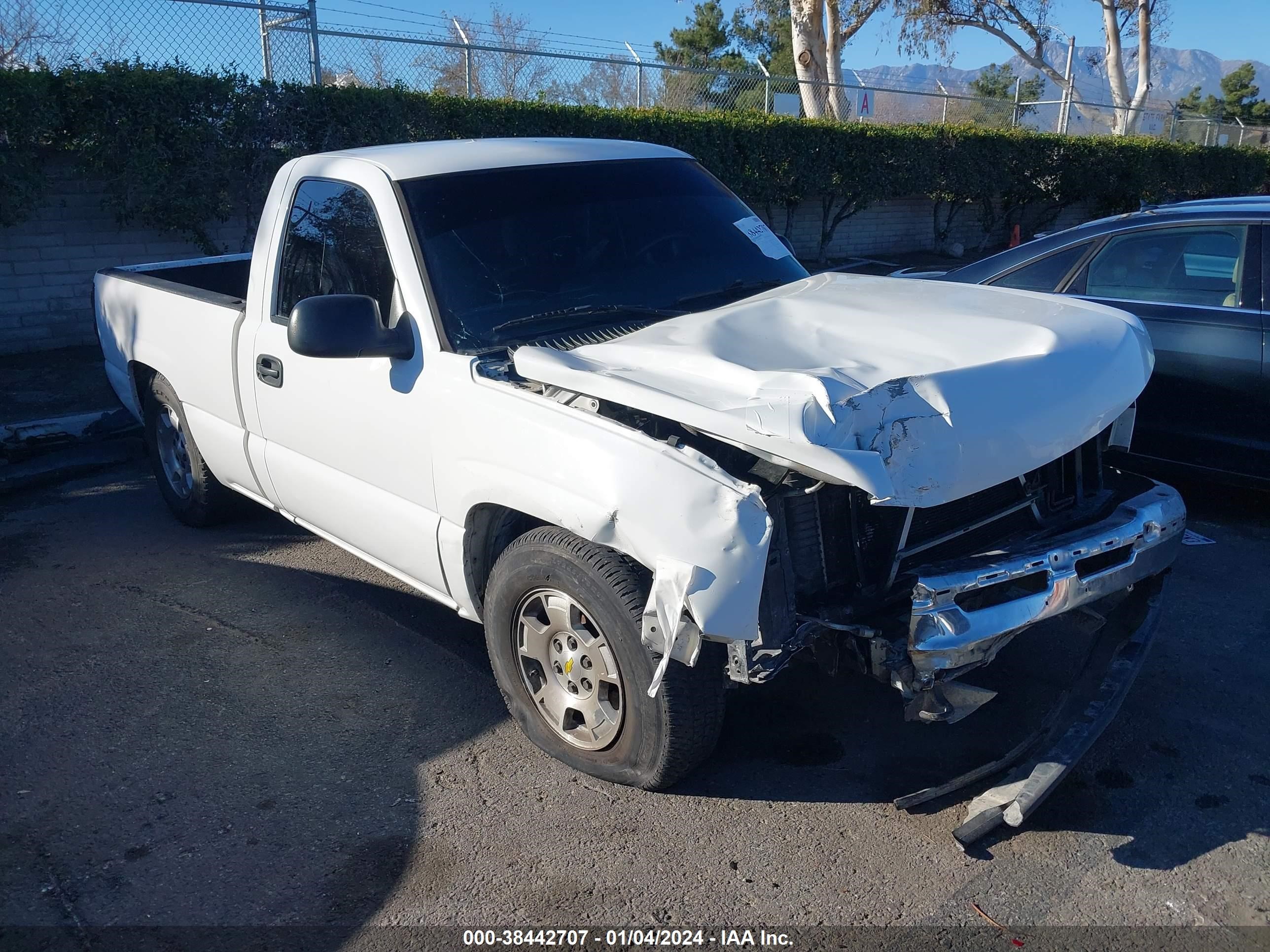 CHEVROLET SILVERADO 2007 1gcec14v77z201411