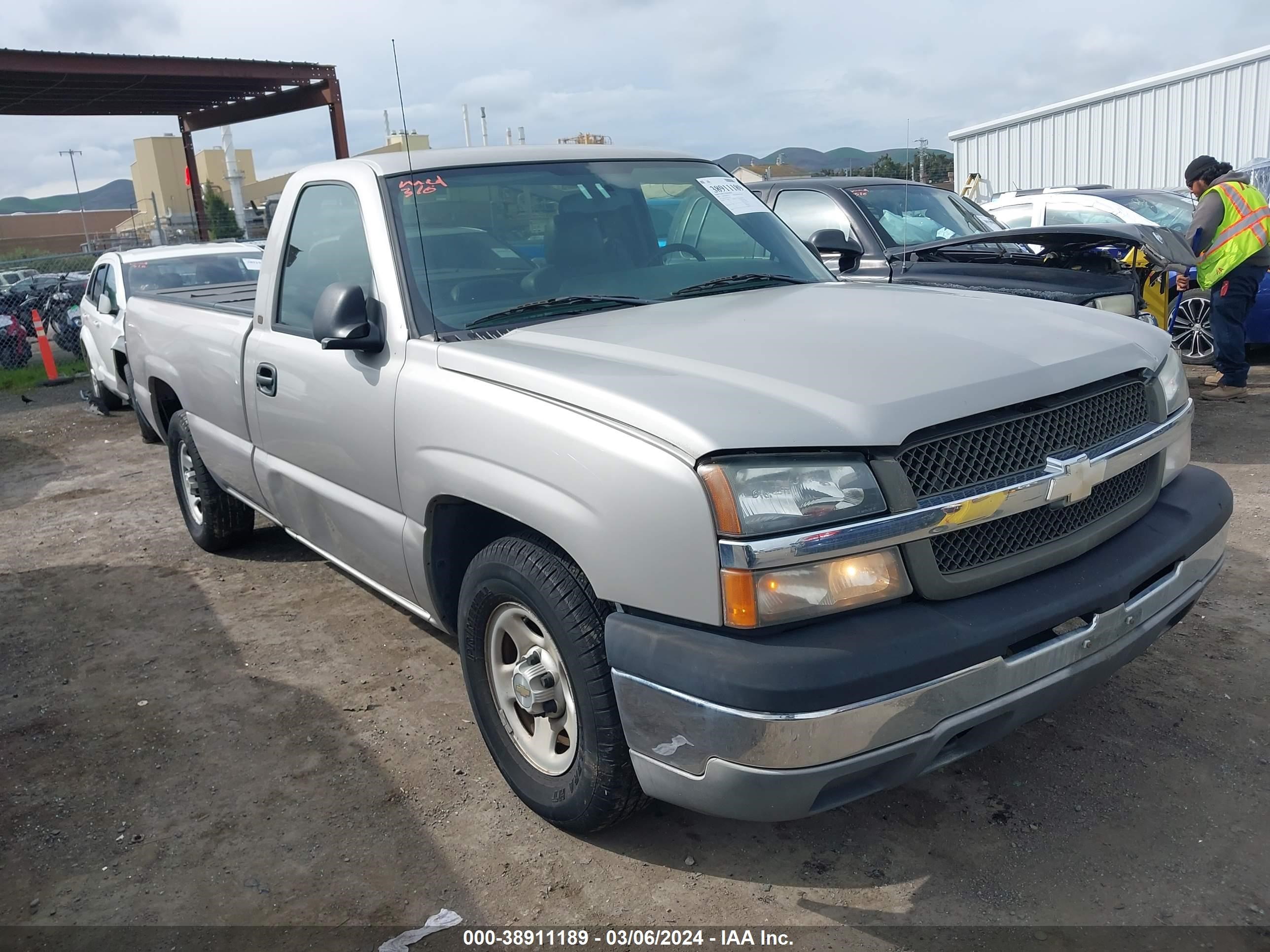 CHEVROLET SILVERADO 2004 1gcec14v94z159271