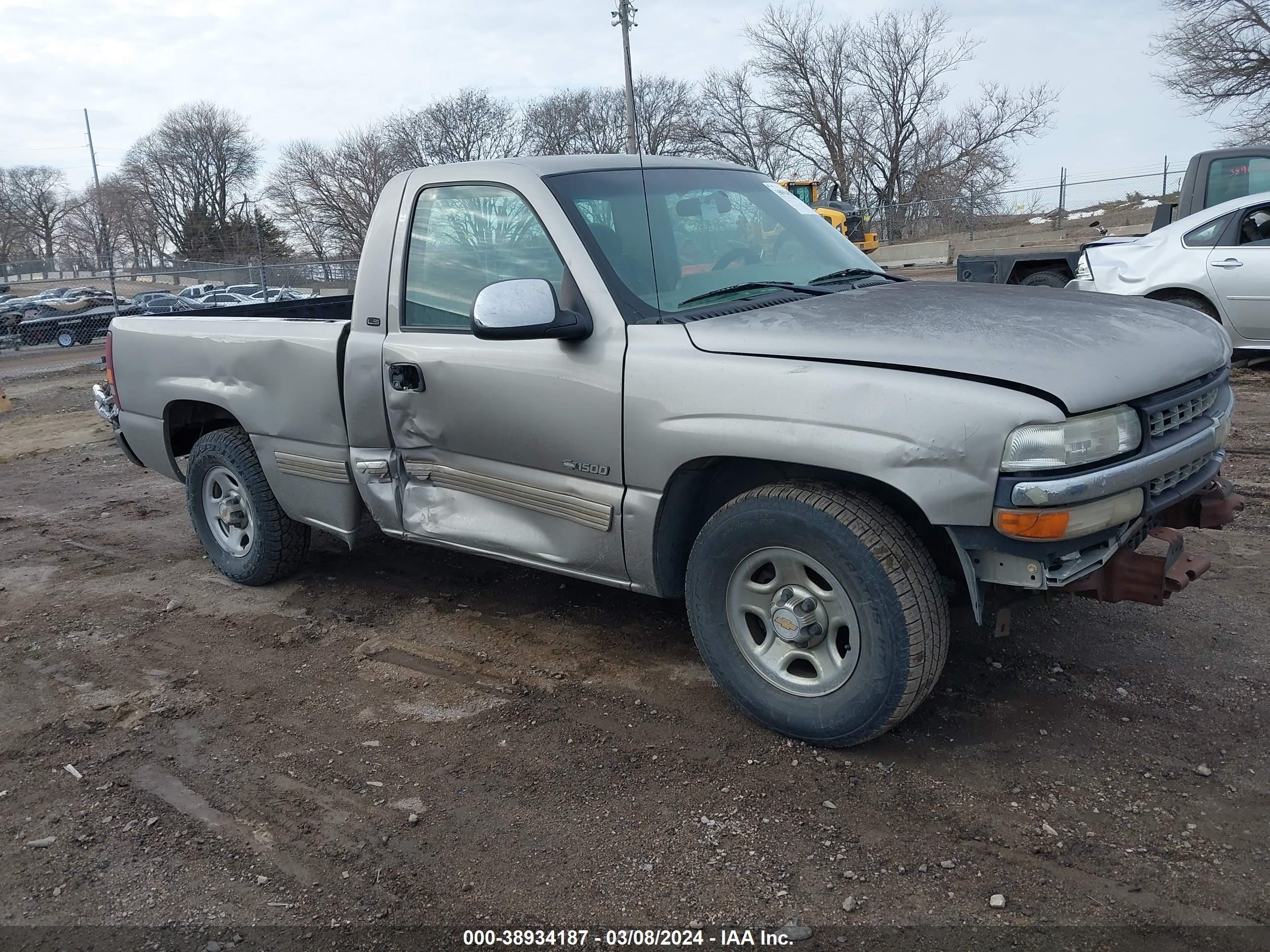 CHEVROLET SILVERADO 2001 1gcec14vx1z247595