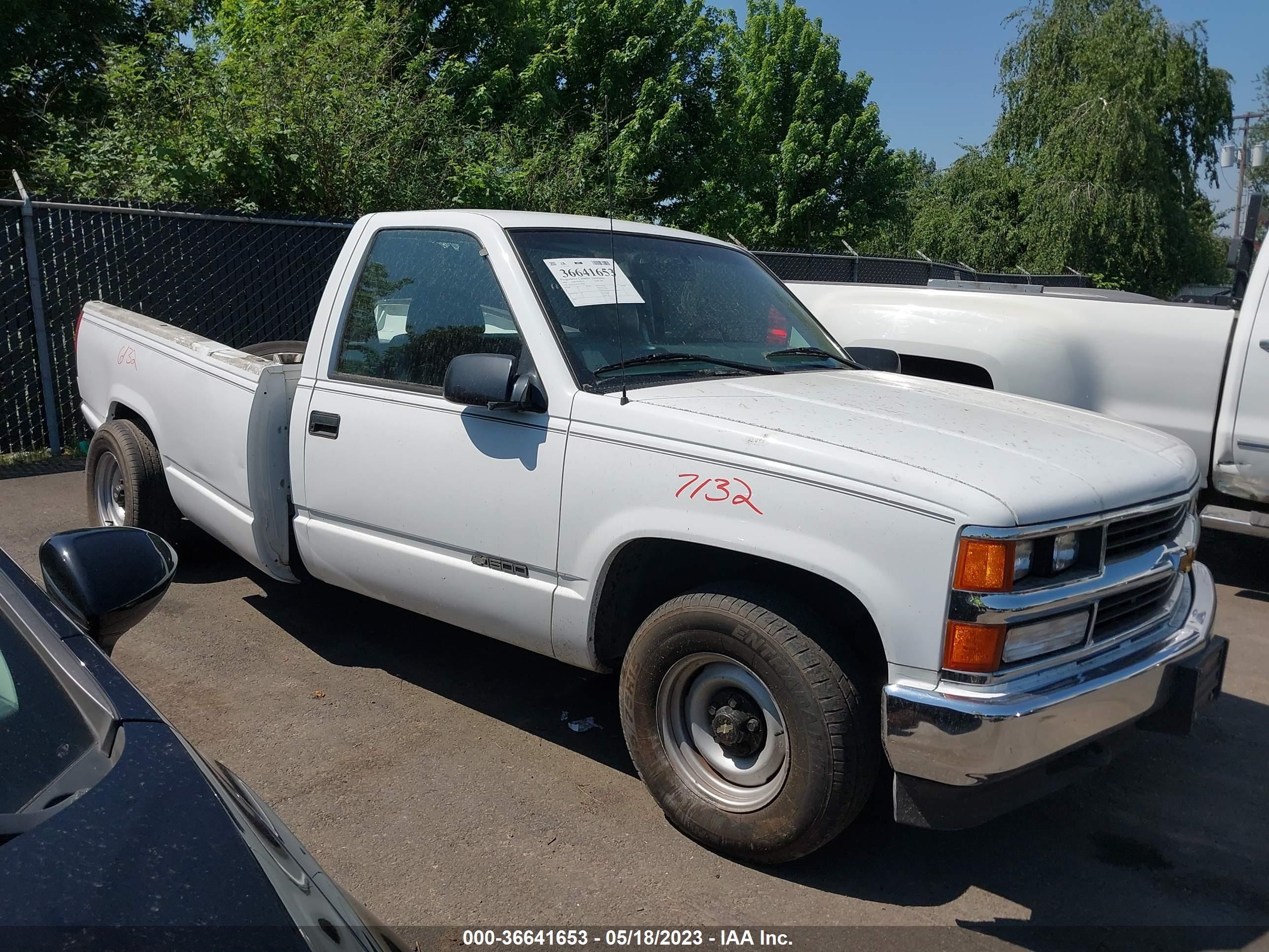 CHEVROLET S-10 PICKUP 1998 1gcec14w5wz244846