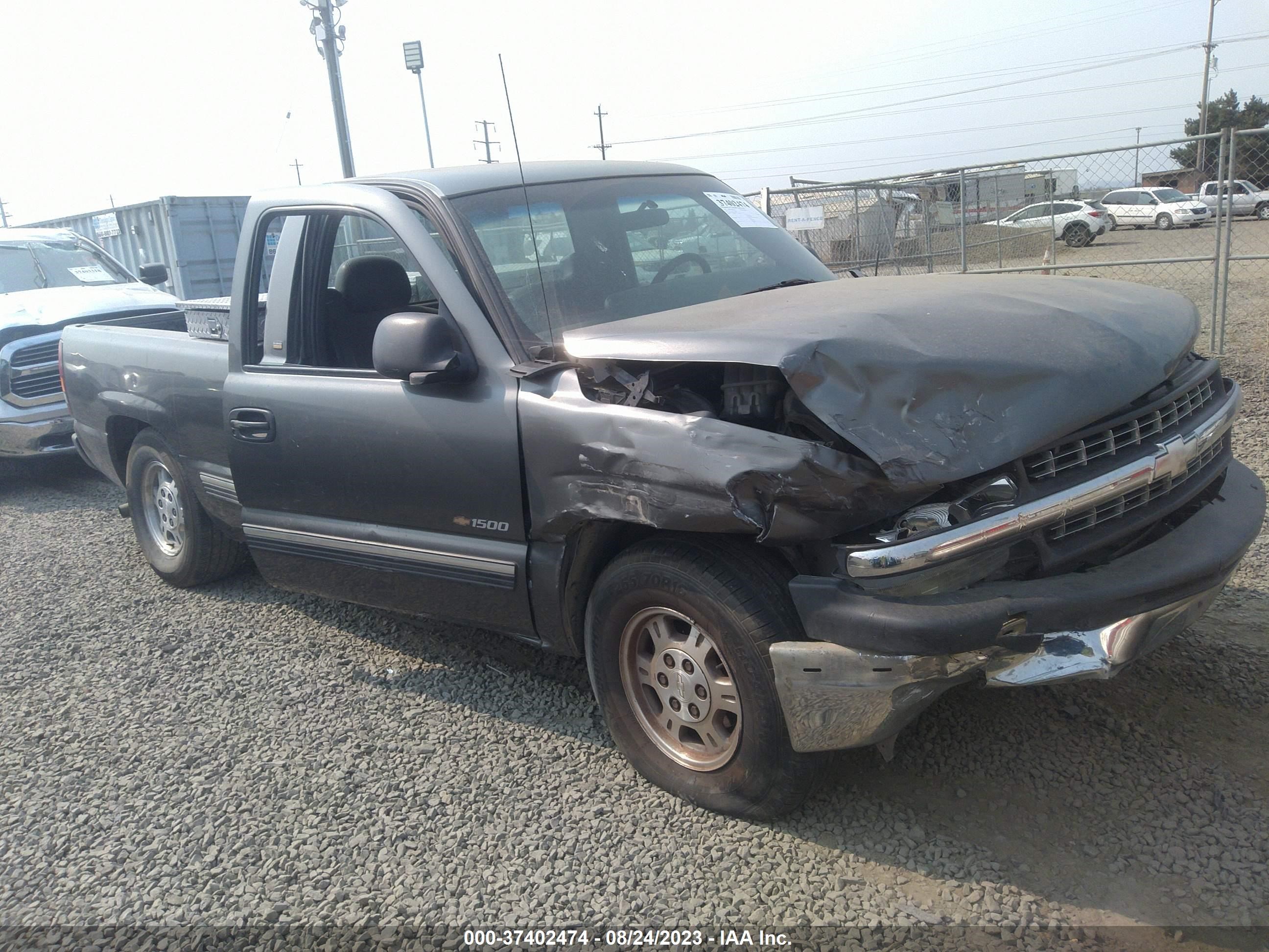 CHEVROLET SILVERADO 2000 1gcec14w5yz174882