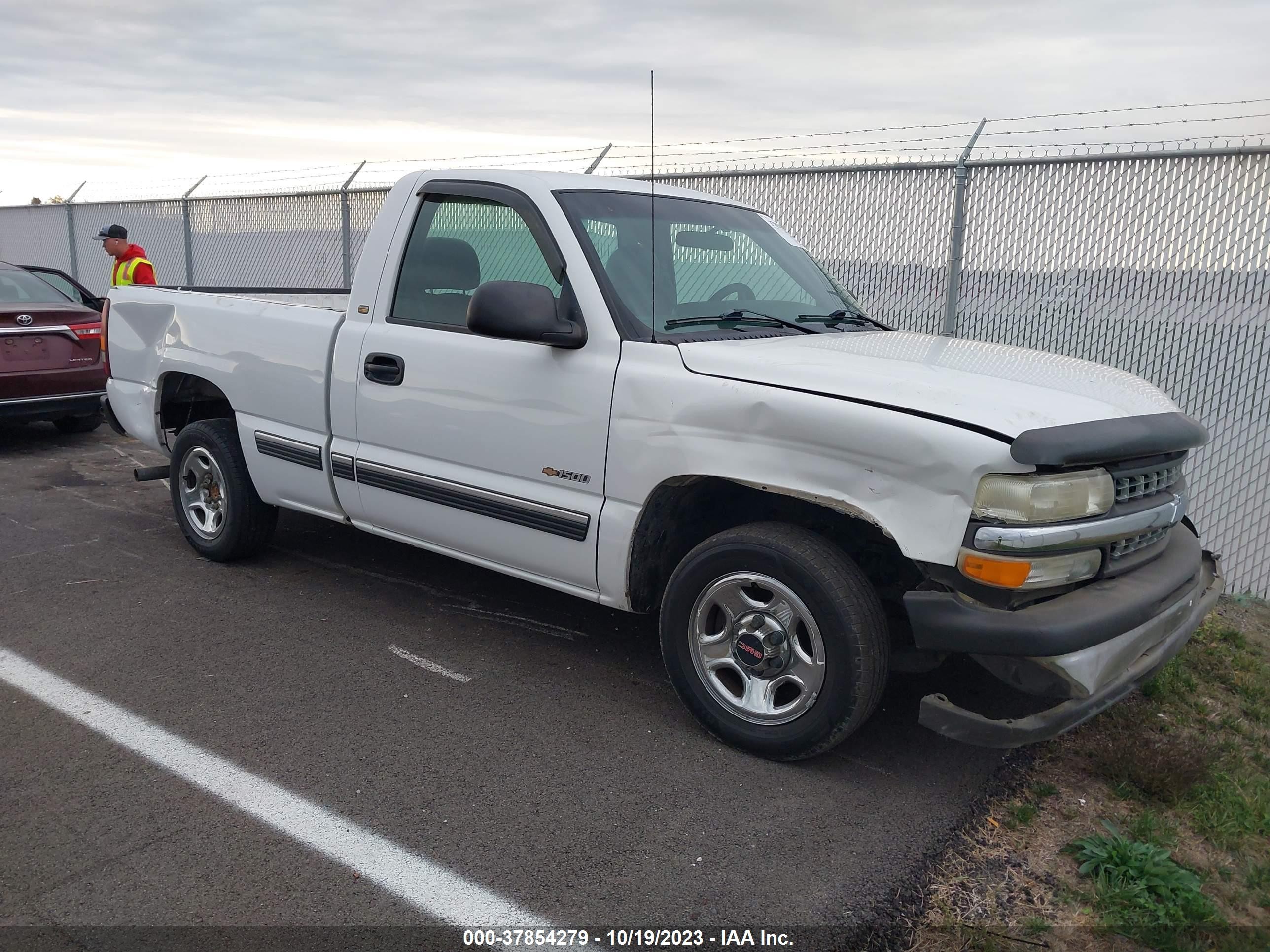 CHEVROLET SILVERADO 2002 1gcec14w62z112494